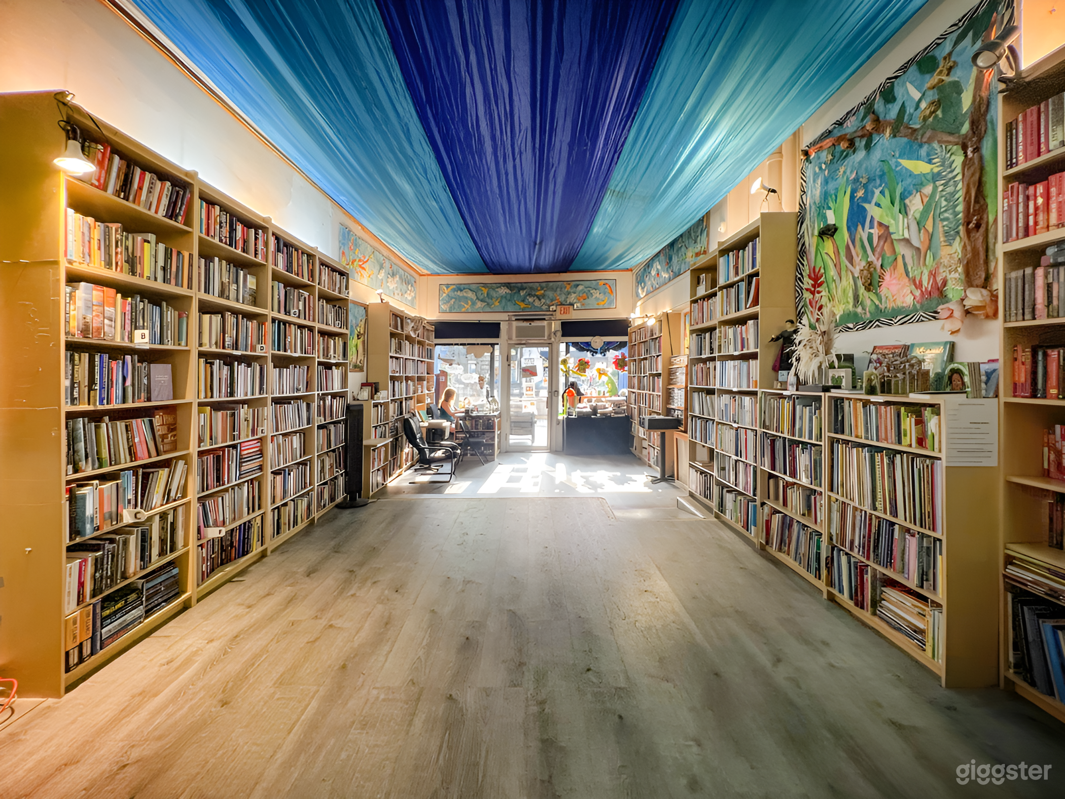 Flexible Downtown Community Space Photo 4