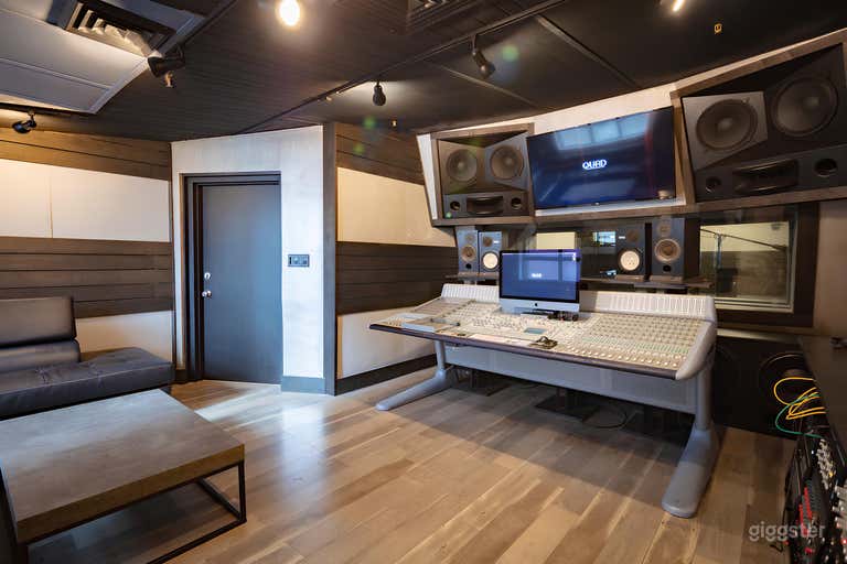  Legendary Recording Studio Q4 in Midtown 