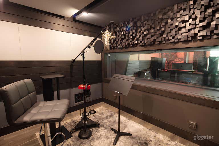  Legendary Recording Studio Q4 in Midtown 