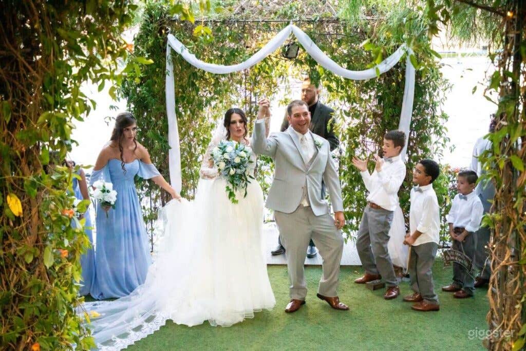 Las Vegas Garden Gazebo Ceremony Photo 2