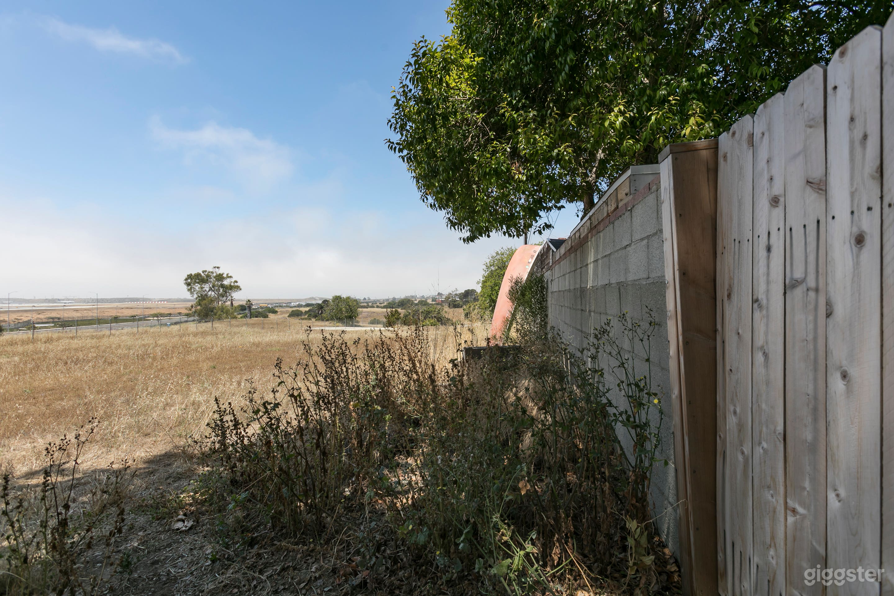Cute Home with Large Field Photo 1