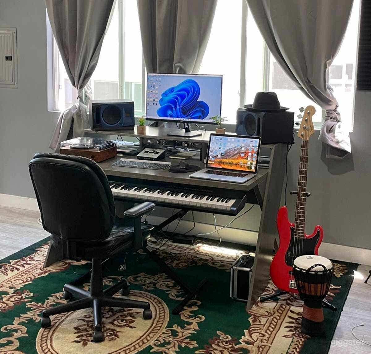 Boutique Home Studio in LA Photo 1