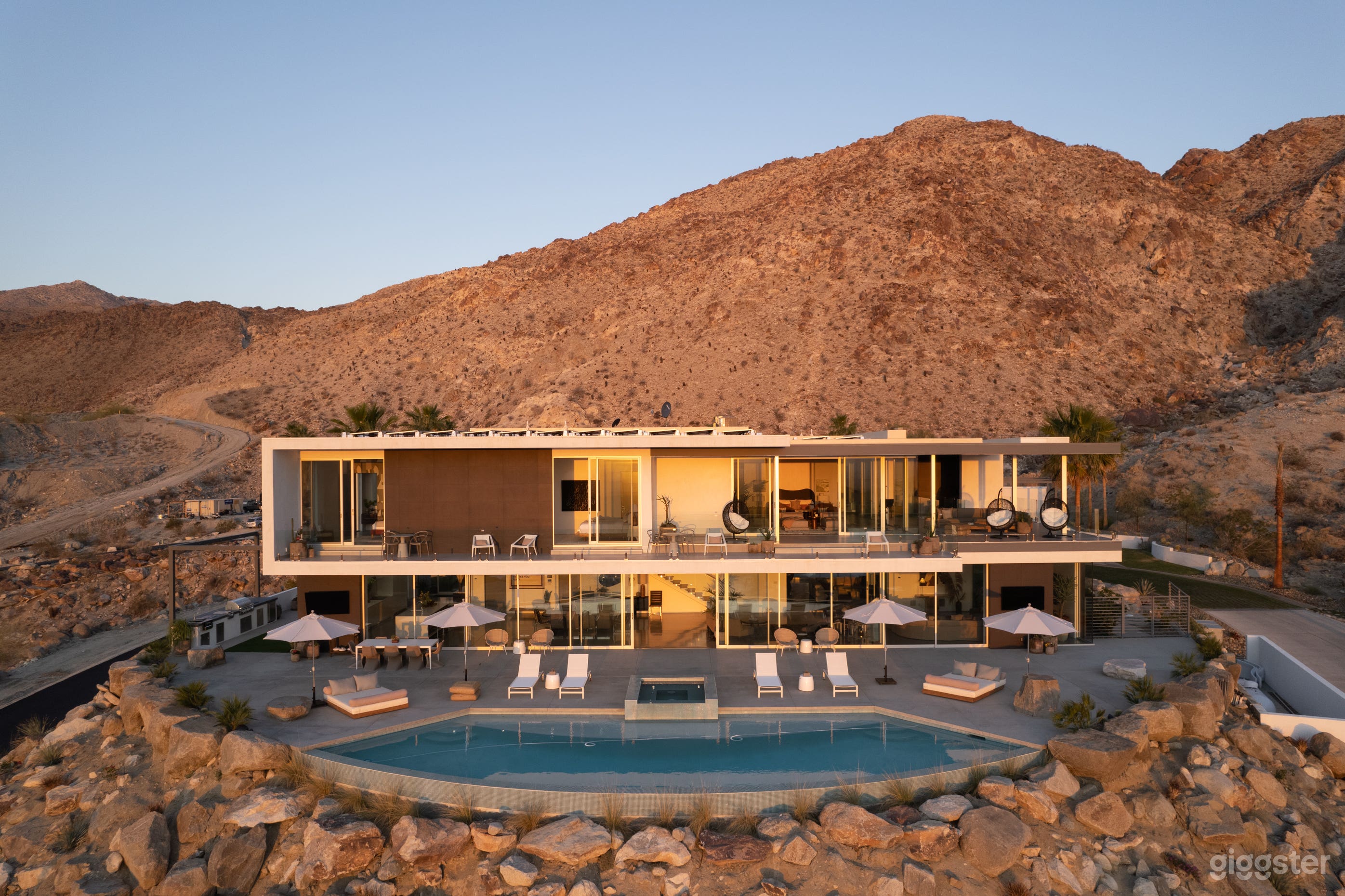 The Dream House  Photo 2