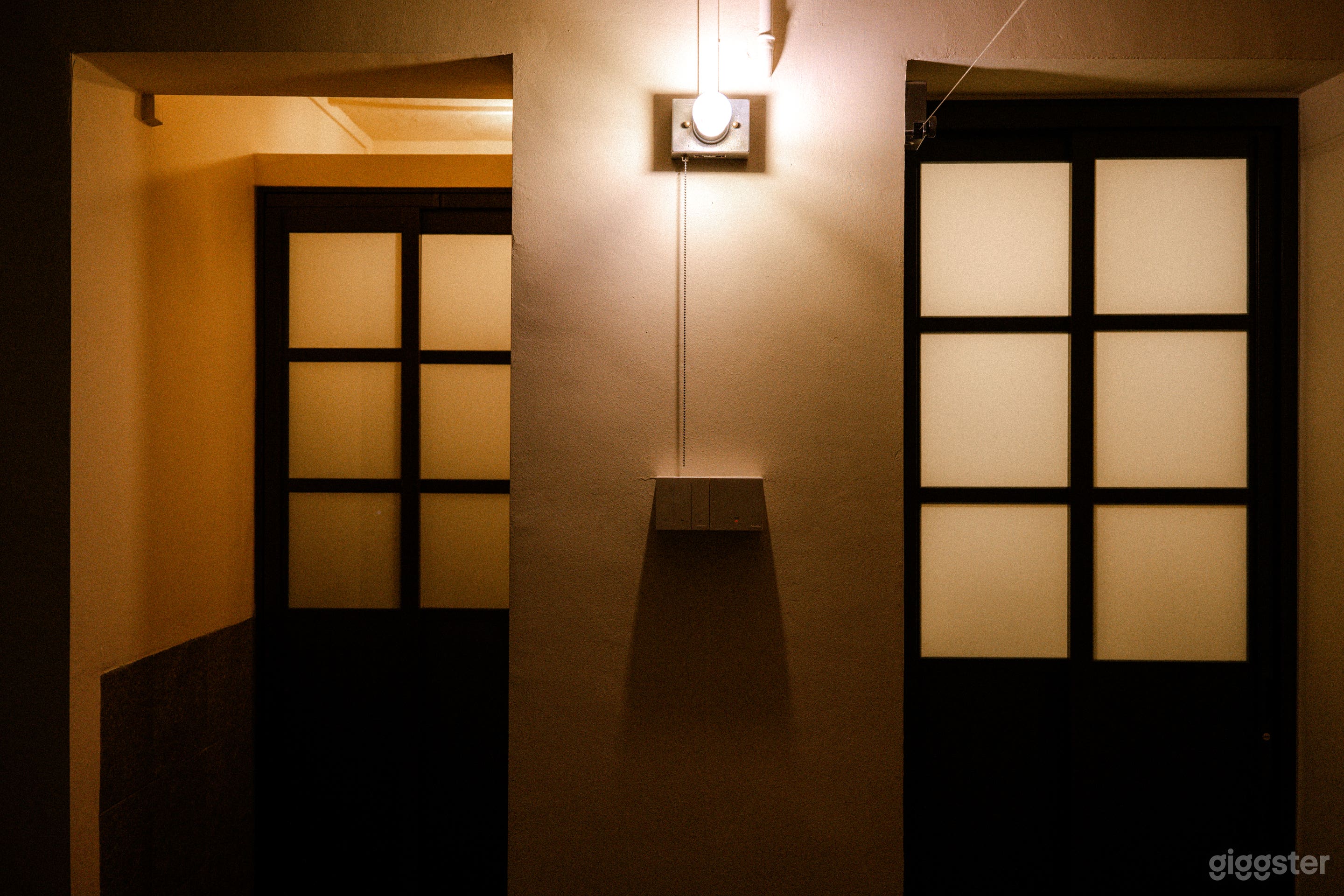 Minimalist Wabi-Sabi Home Studio Photo 2