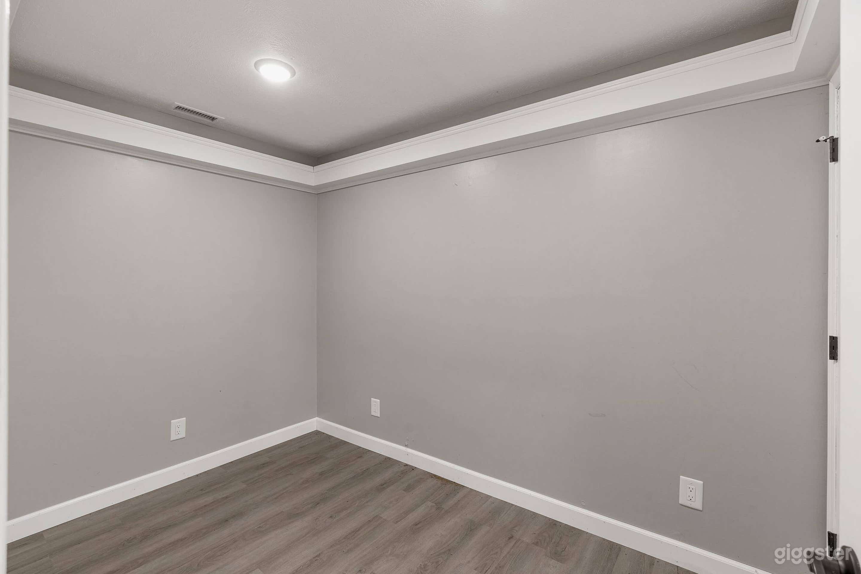 Beautiful office, Secret Town of El Capone! Photo 4