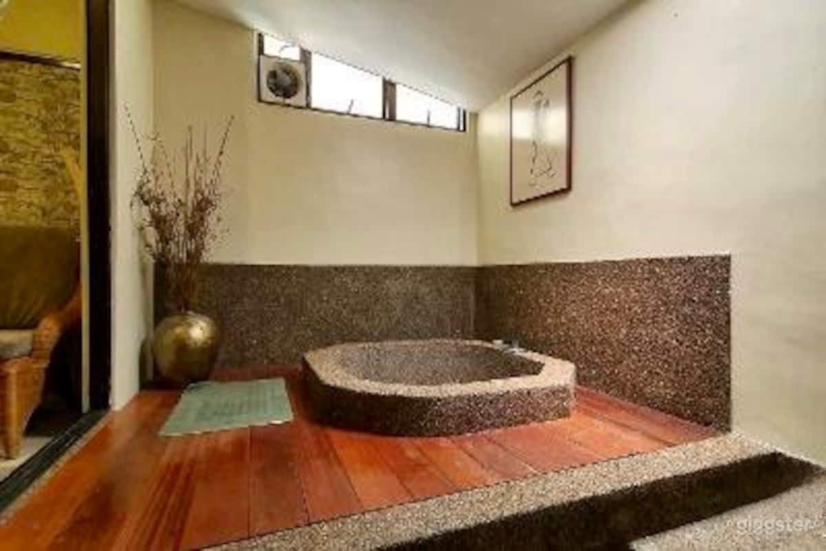 Room beside a Beach ~ Genghis Khan Room Photo 3