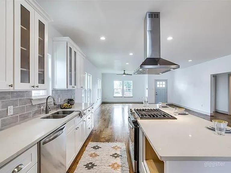  Bright East End Modern Farmhouse | Events + Content Shoots 