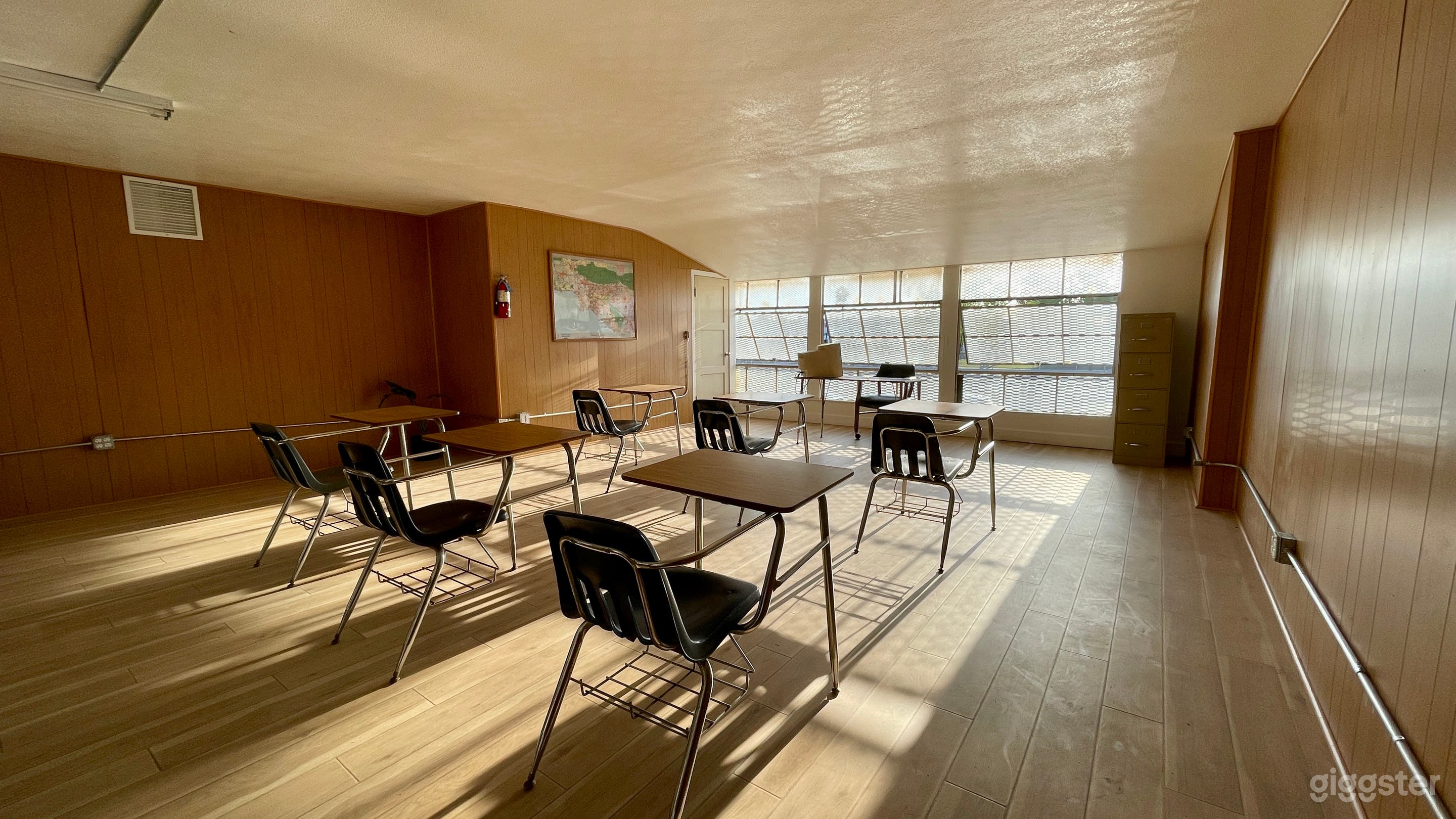 Retro Classroom Set Photo 1