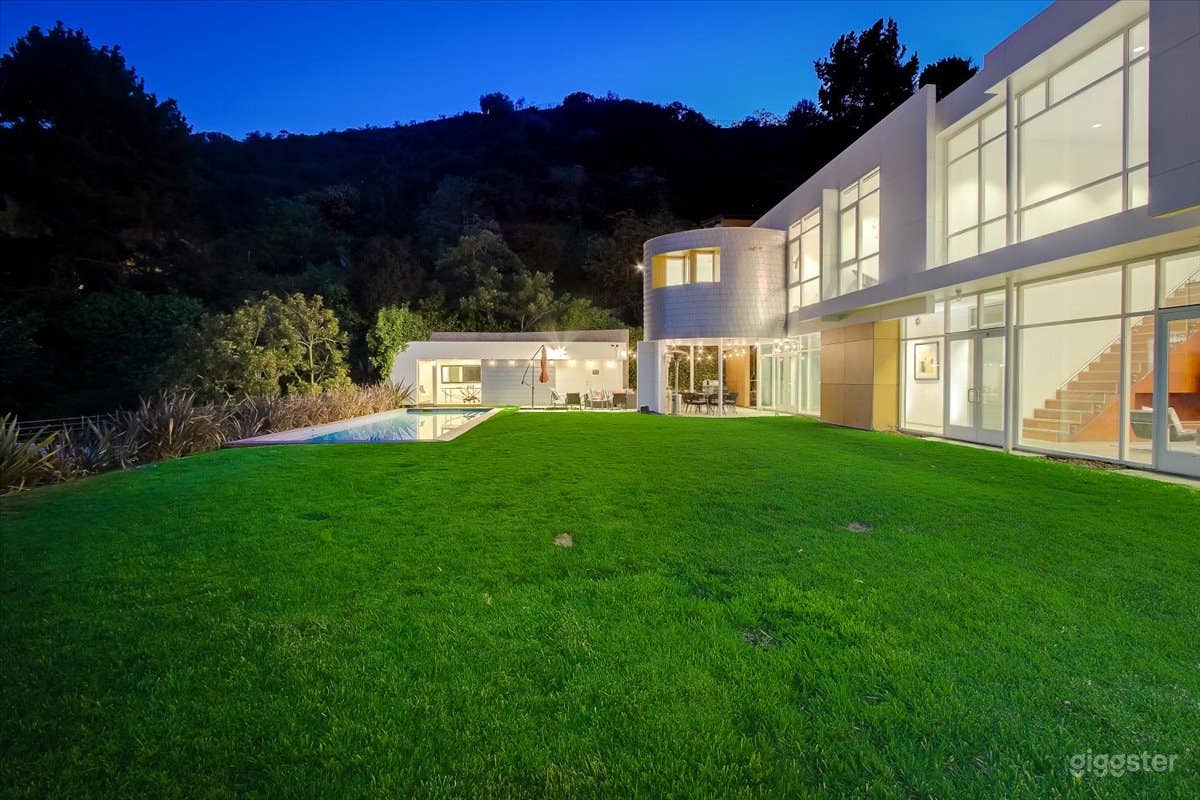 The Beverly Luxe Retreat Photo 4