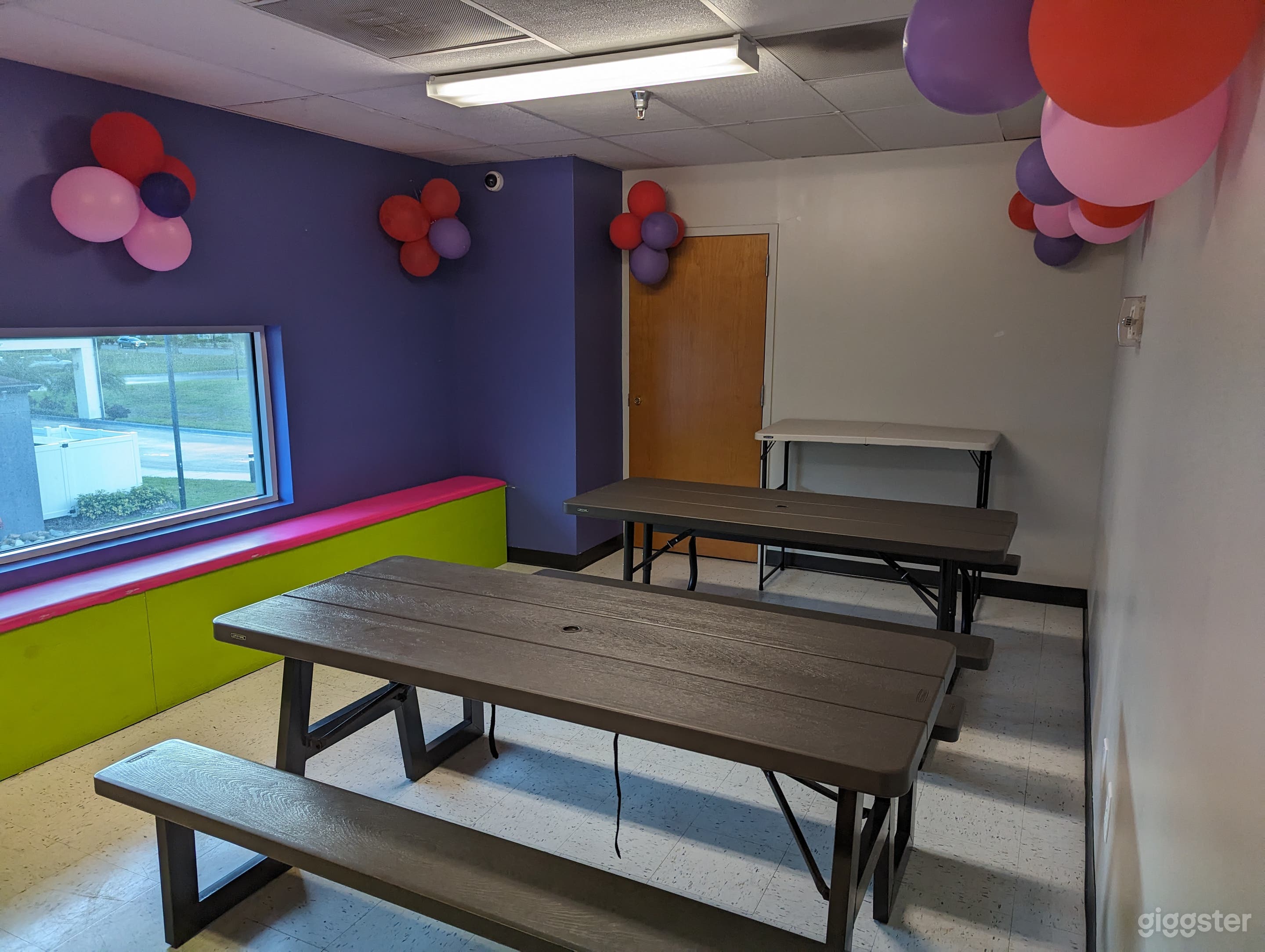 Innovative Meeting Room C Photo 1