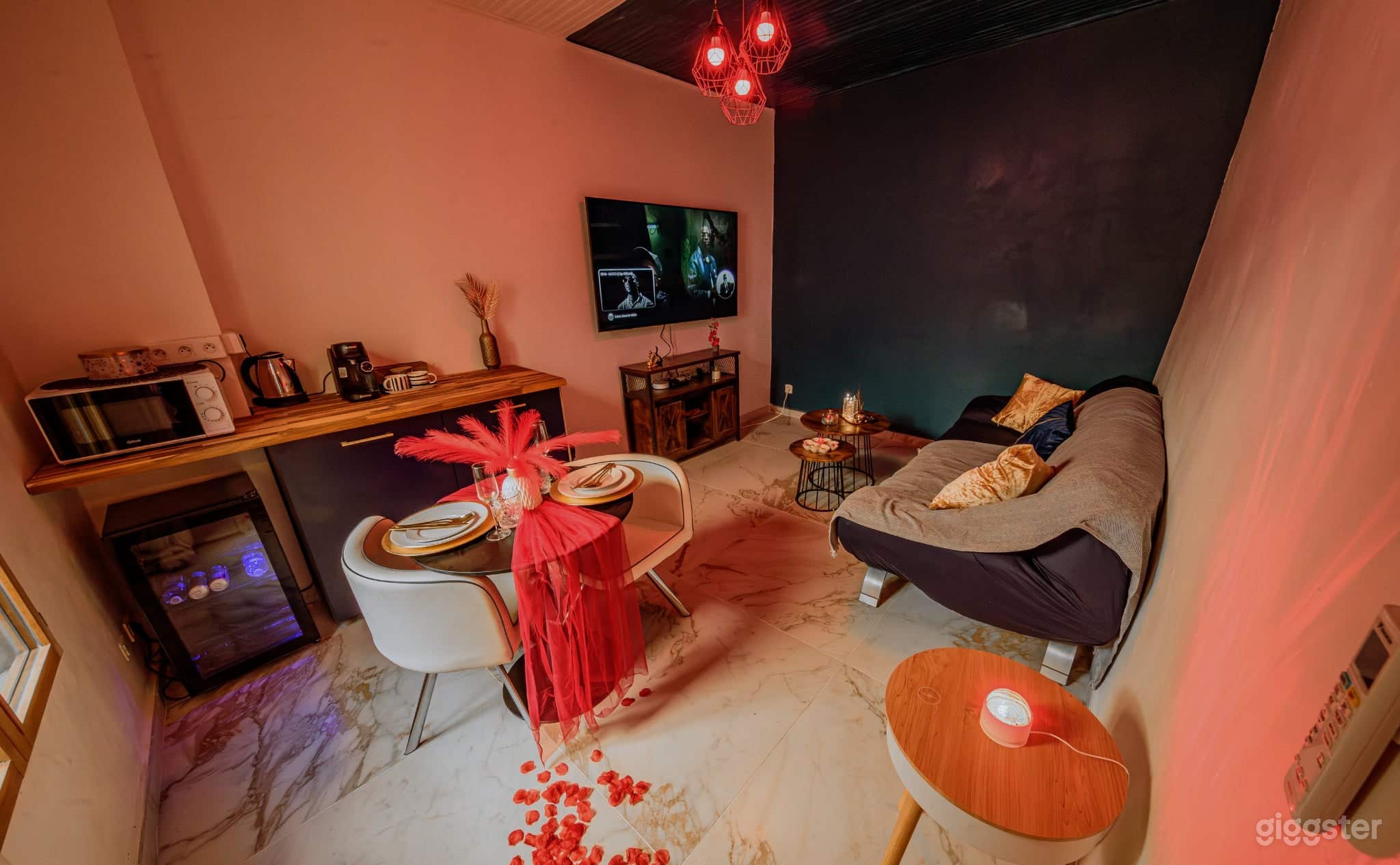 Photo de Suite Romantique Style Loveroom 2