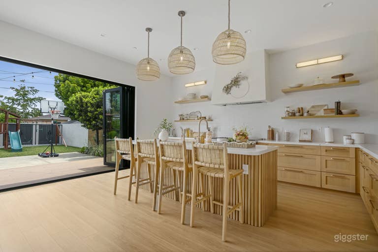  Maison Moderne Contemporaine, Jardin & Salle de Sport dans le Garage 