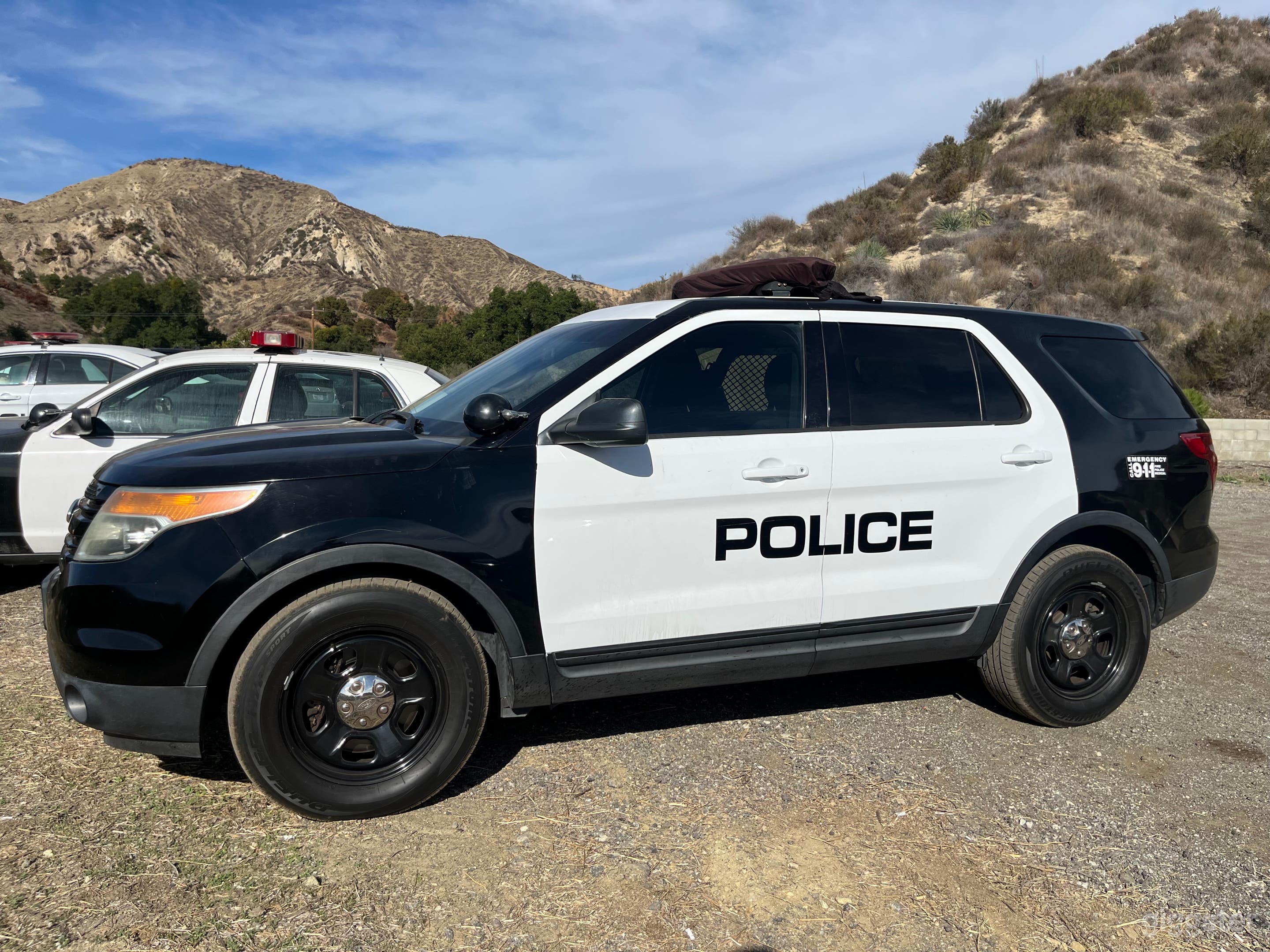 BEST POLICE CAR! EXPLORER BLACK+WHITE lapd/sheriff Photo 2