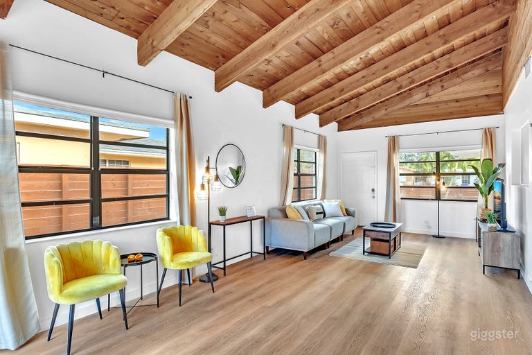  Boho Chic Chateau Unit 2 