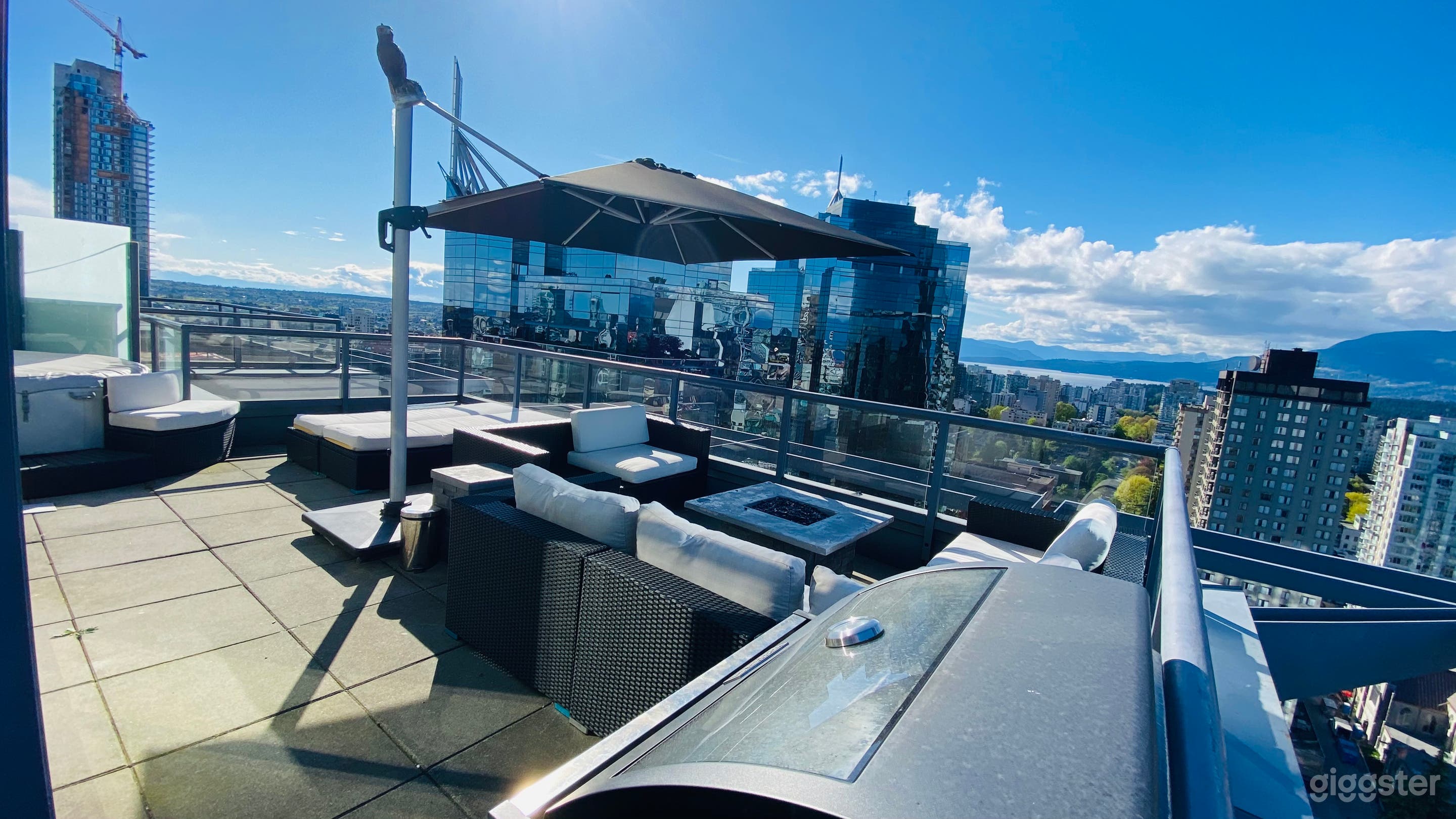 Yanni Penthouse Photo 2