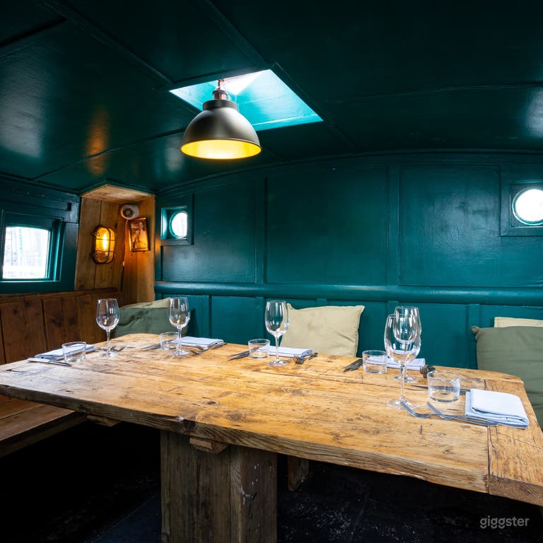  Refreshing Captain's Cabin 