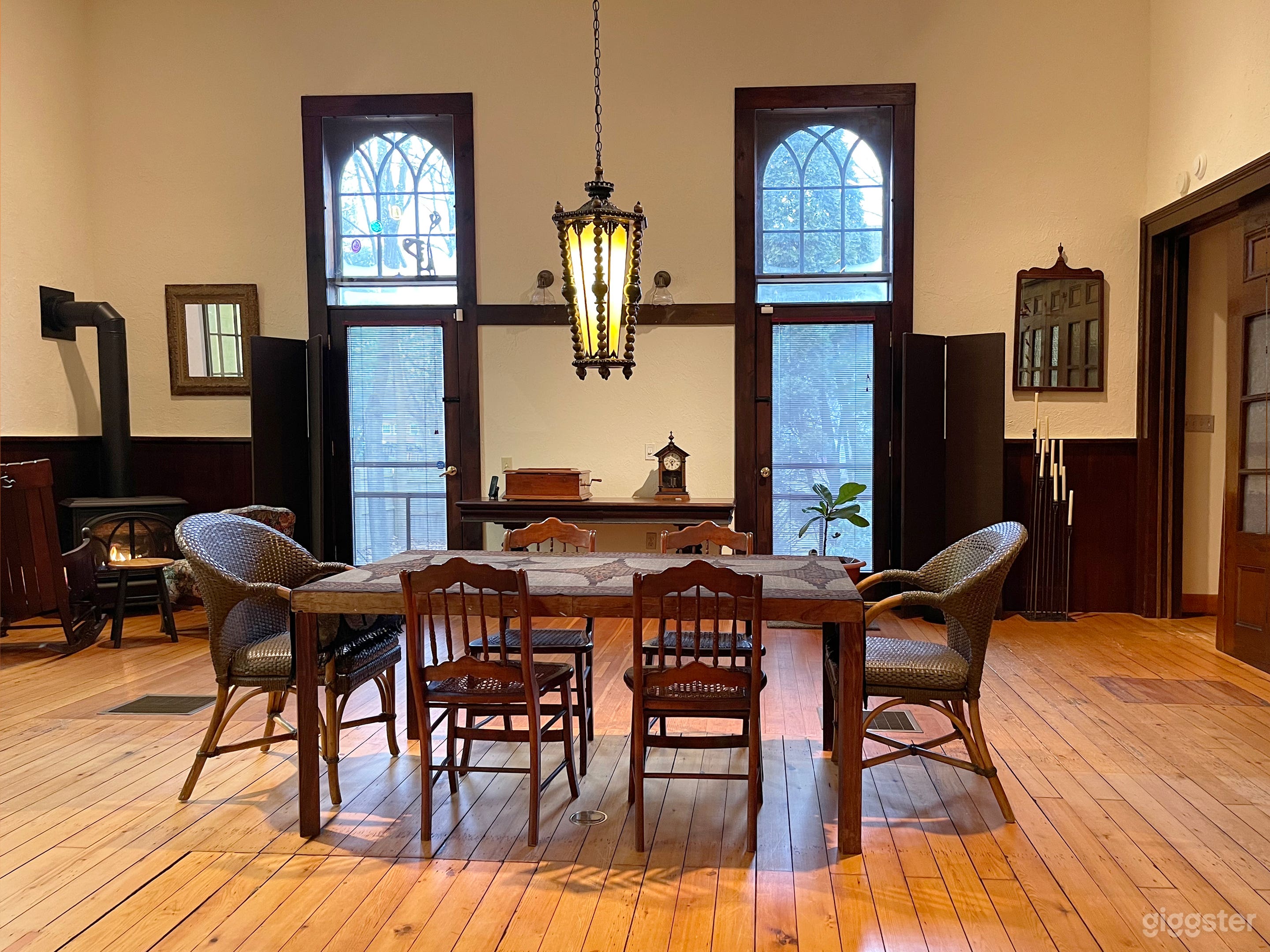 Little Blue Church in Staatsburg Photo 3