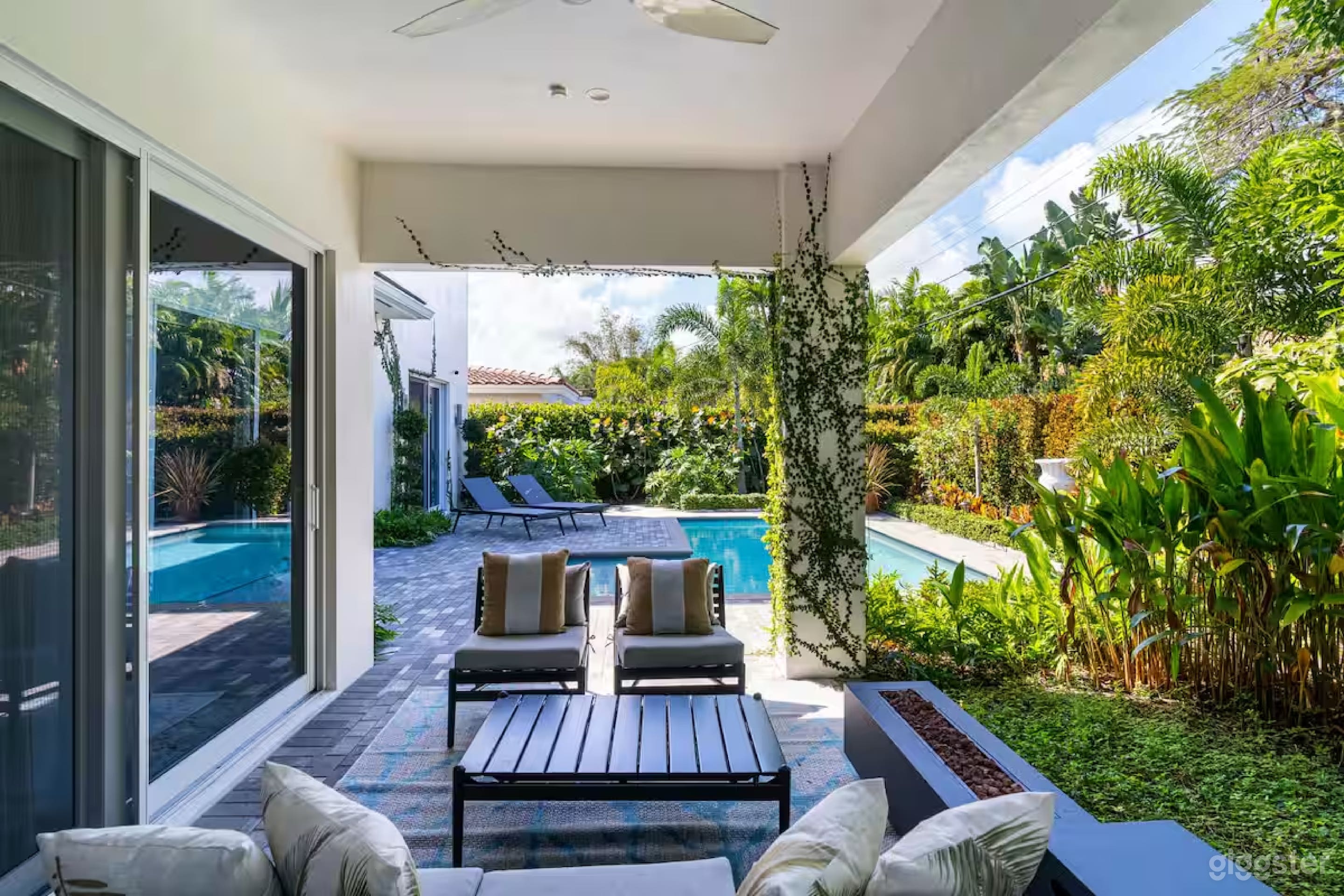 Two Luxury Homes – Villa Magnolia & The Secret Garden Photo 1