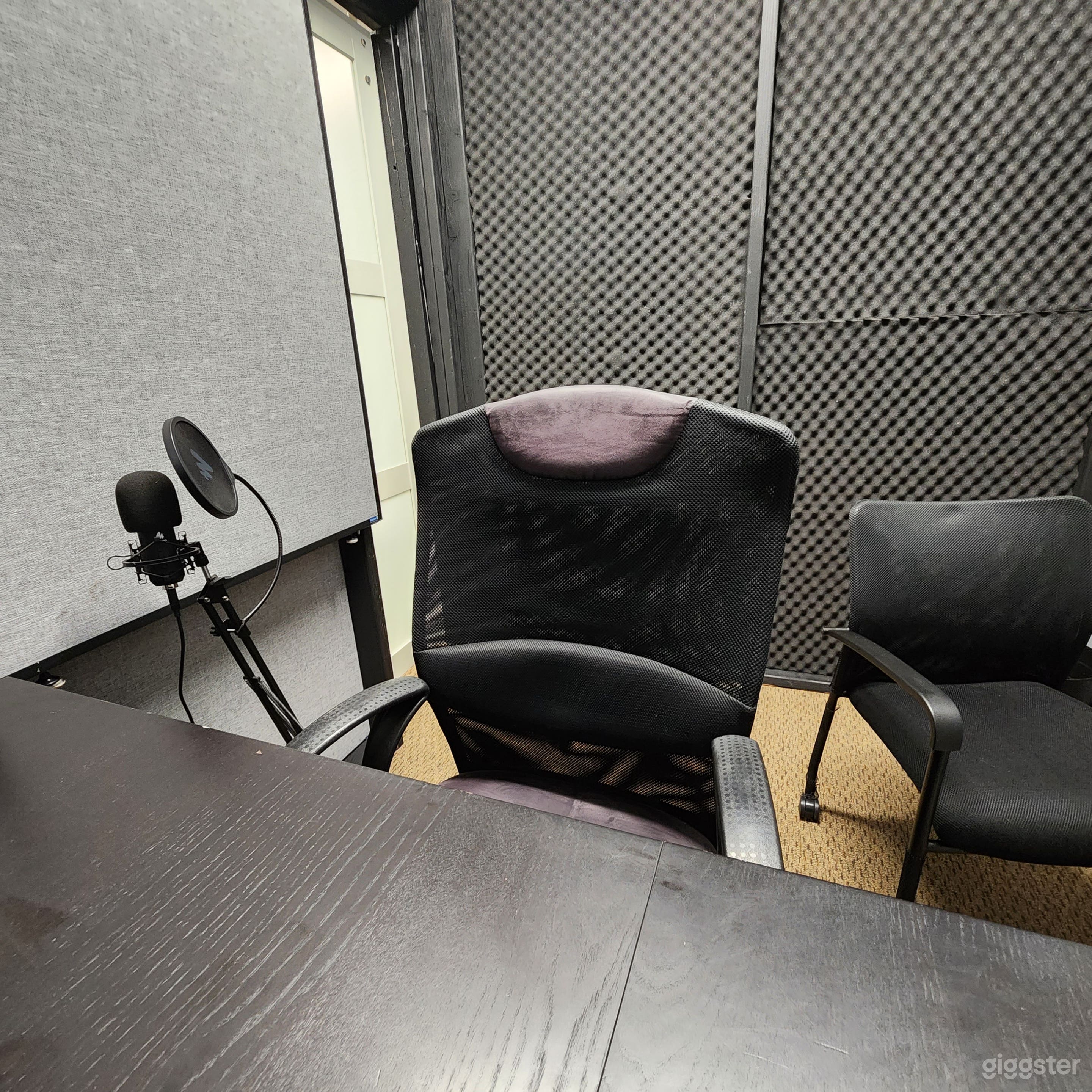 Private Office Cabins Photo 2