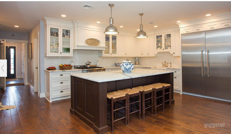  Large Modern Beach Block House 