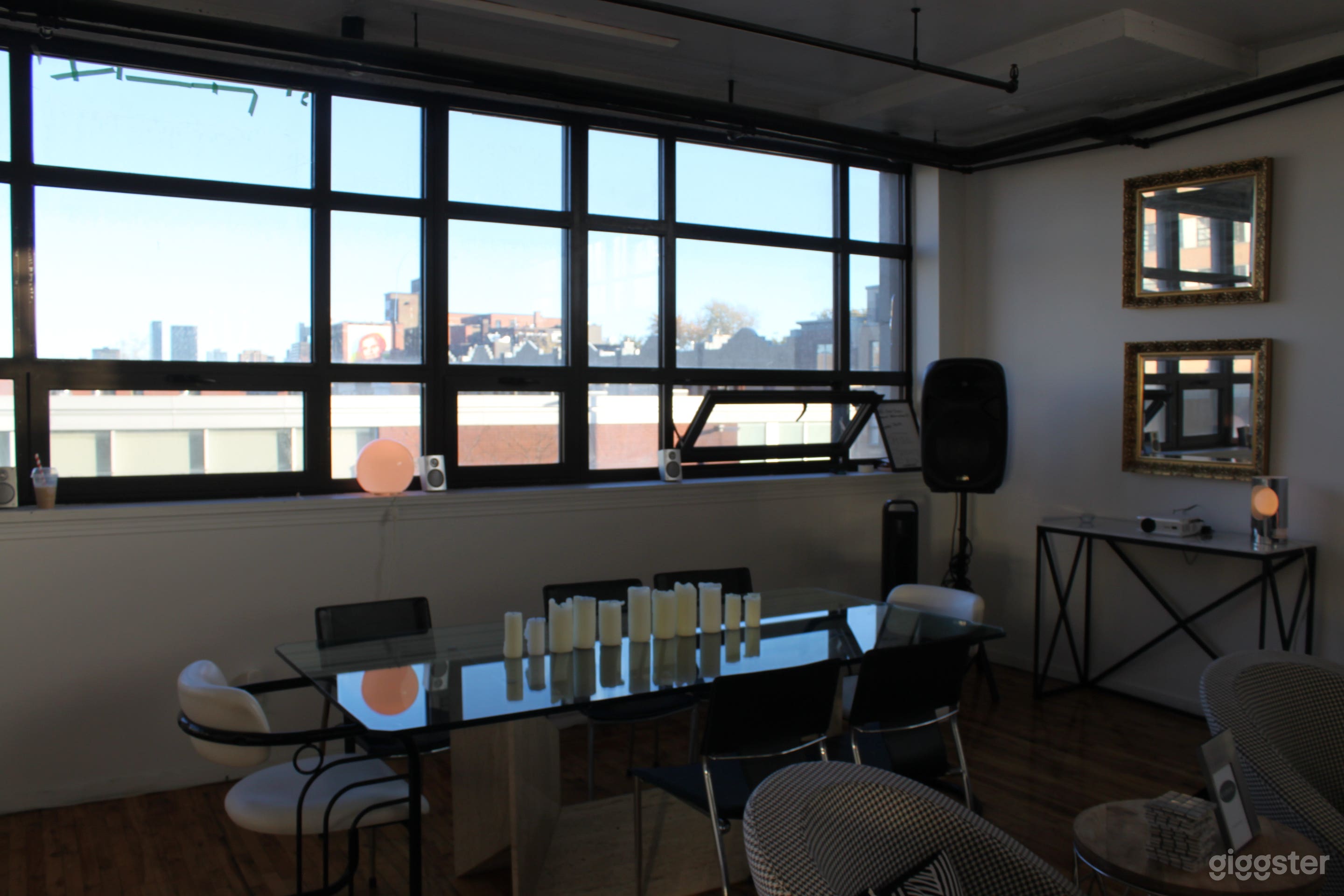 Content creation &amp; Event Rental Space Photo 3