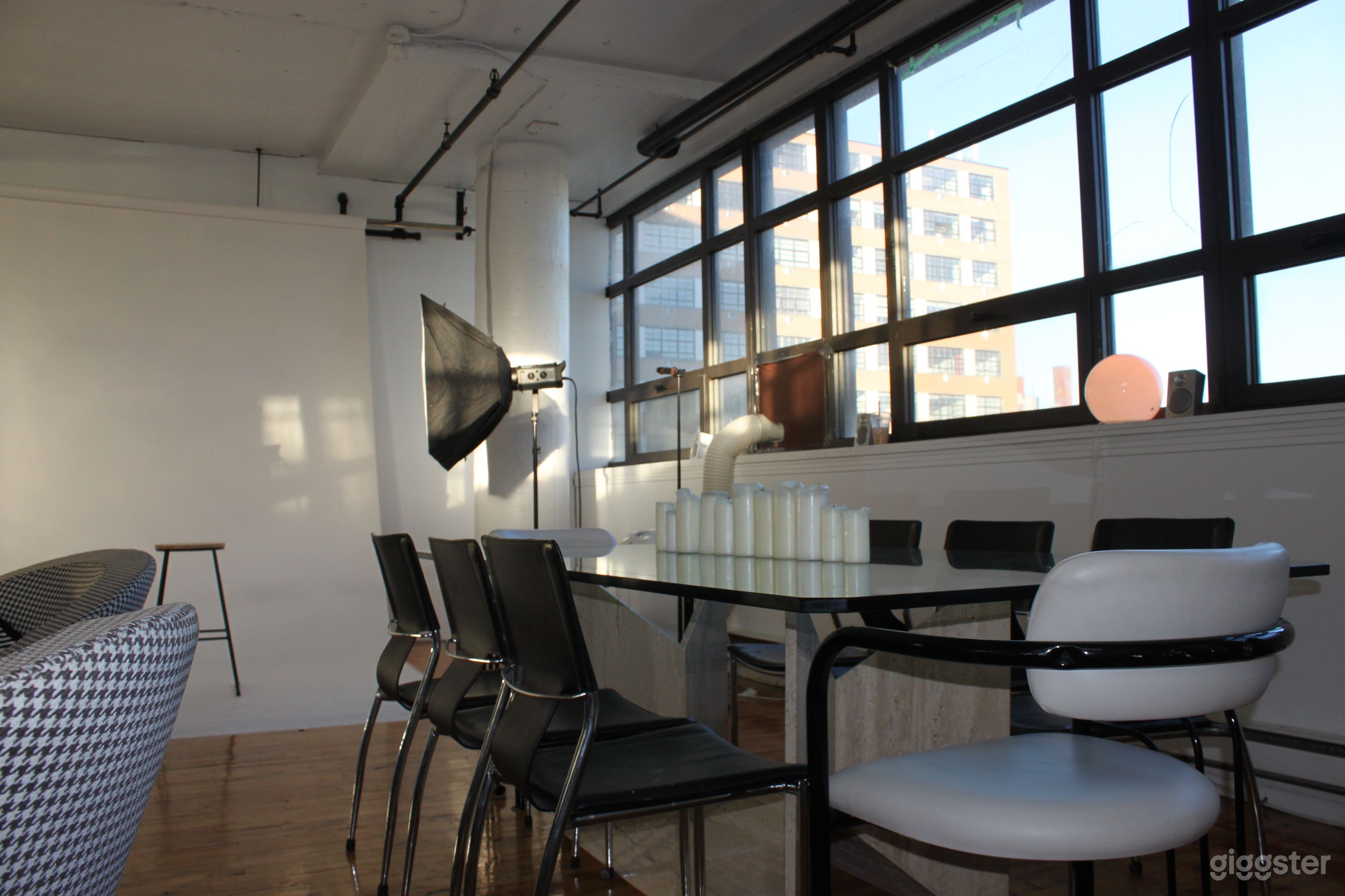 Content creation &amp; Event Rental Space Photo 4