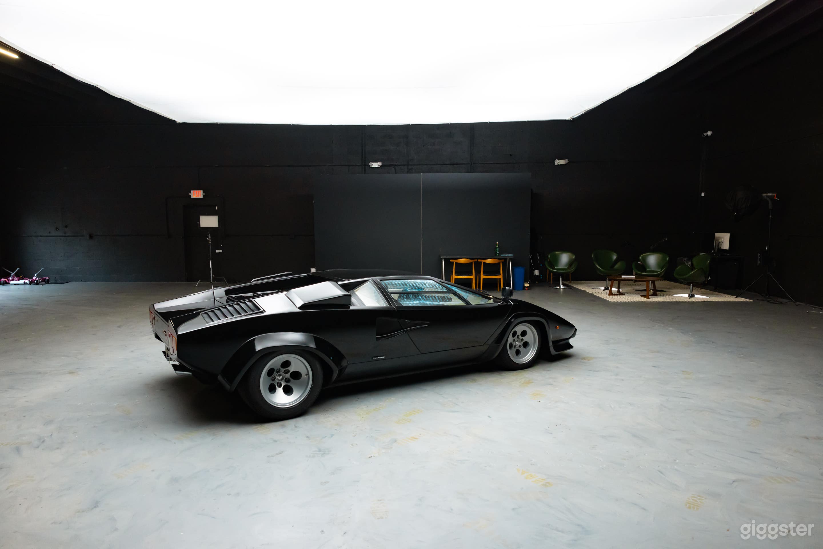 Spacious Photo &amp; Event Studio in Miami Photo 4