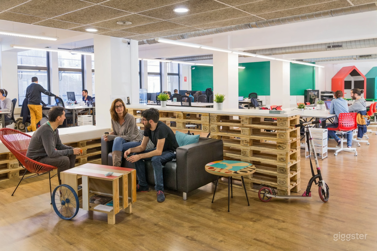  Coworking open space 