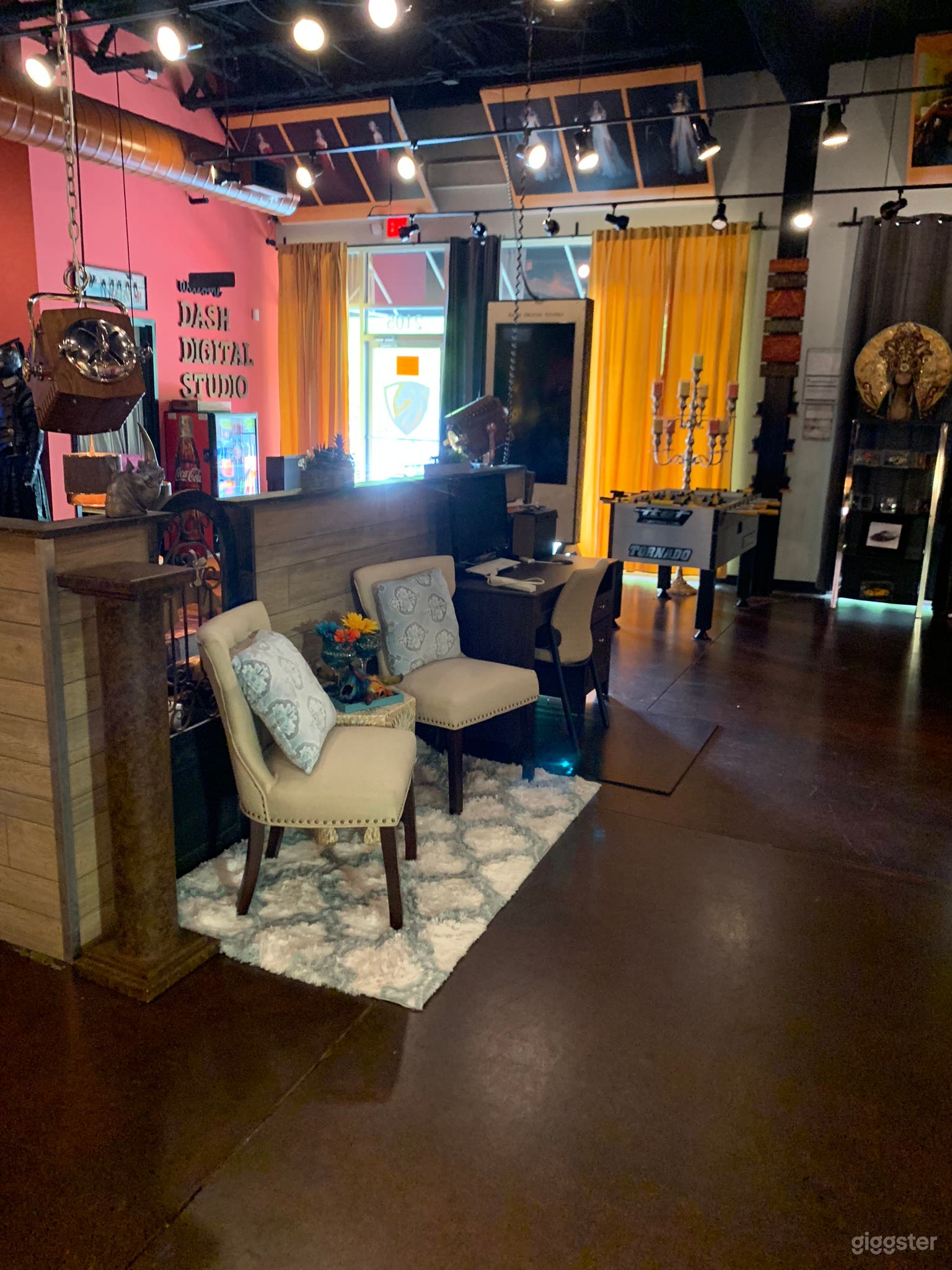 HIgh-End Digital Studio in Suwanee for 100 Photo 2