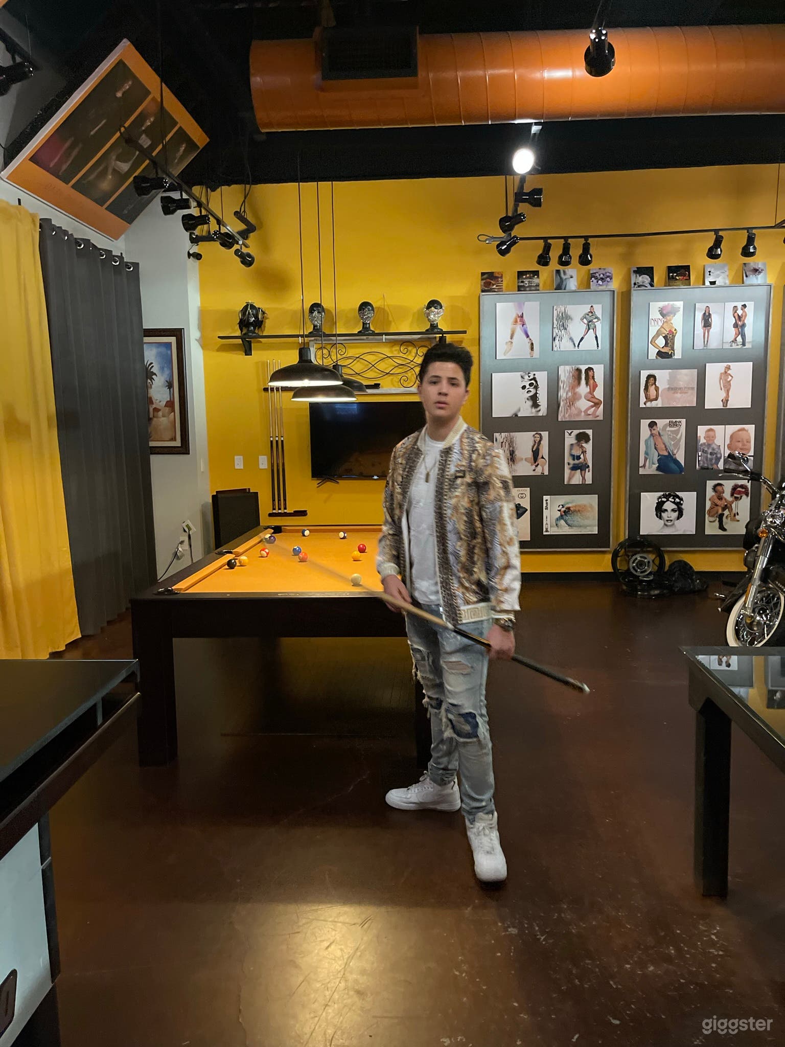 HIgh-End Digital Studio in Suwanee for 100 Photo 3