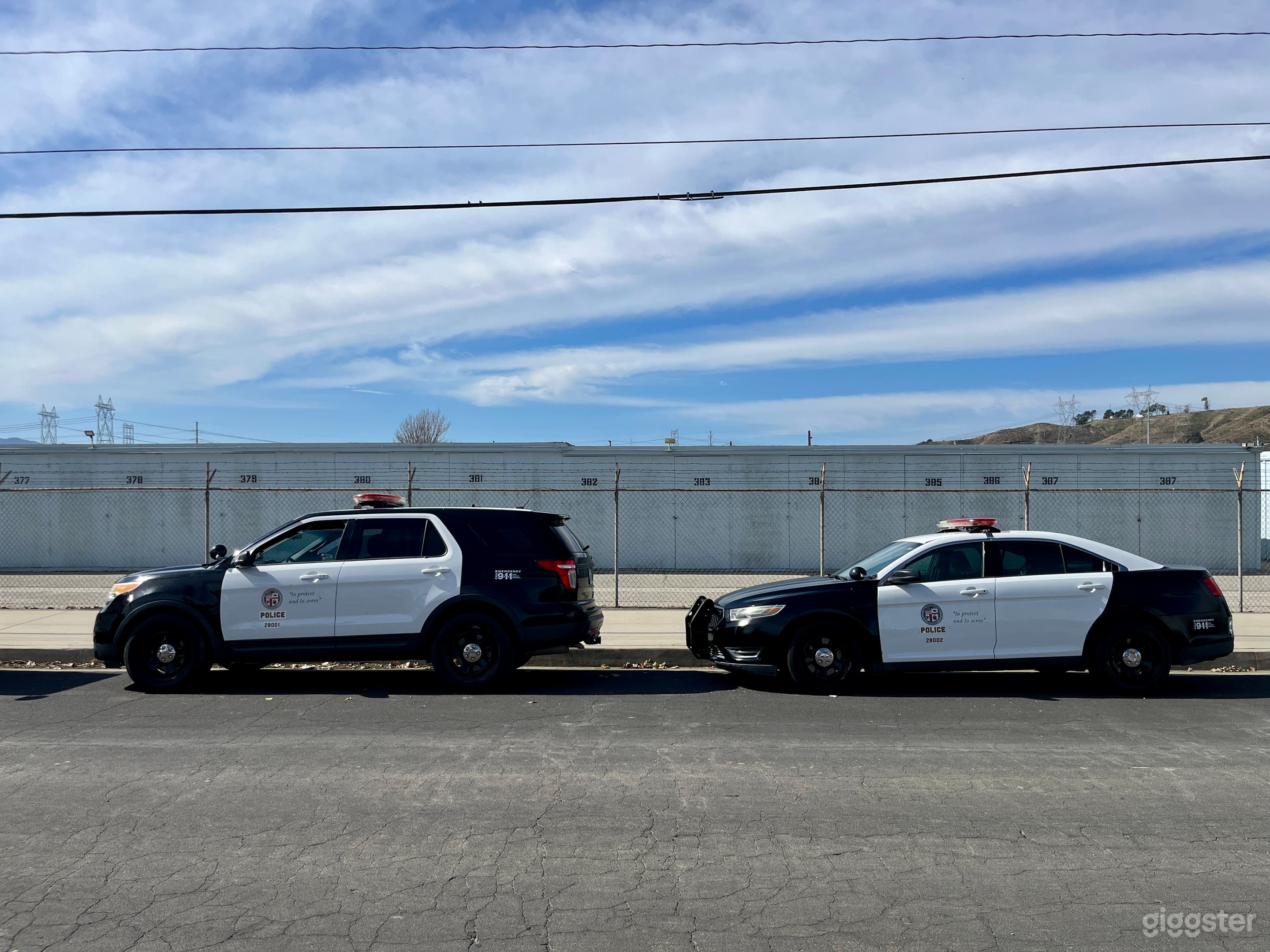 BEST RATE: POLICE SUV Photo 3