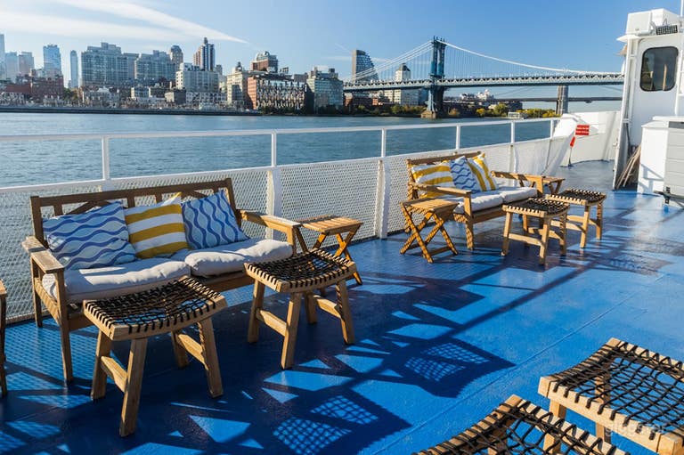  Open-Air Rooftop Deck – Stunning Views 