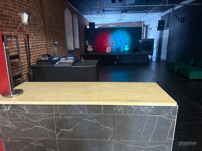  Fashion District Event Space 