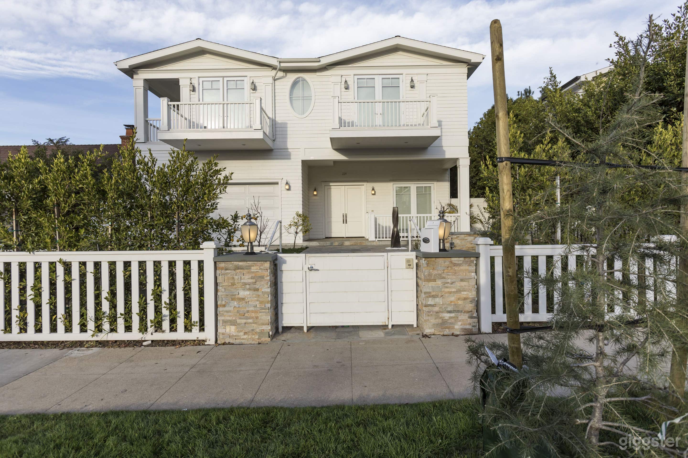 New California No.14 Photo 4