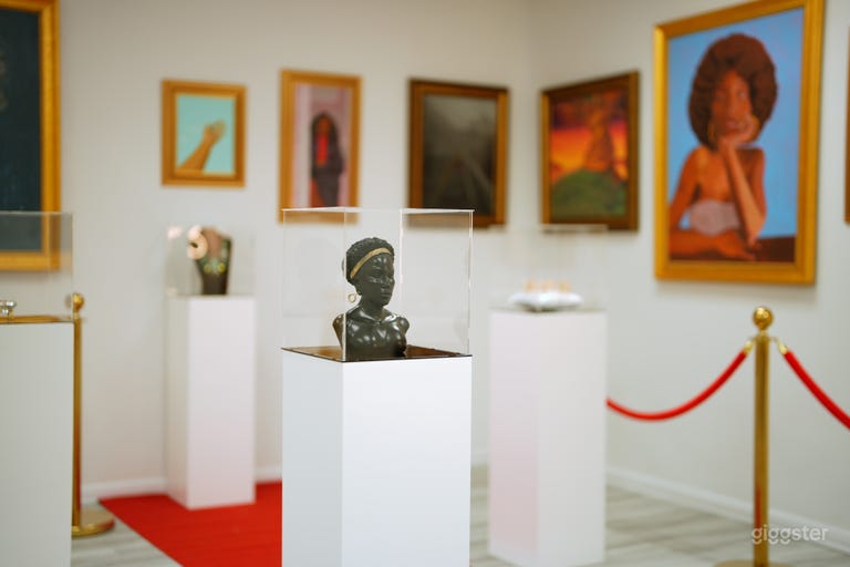  Art Gallery 