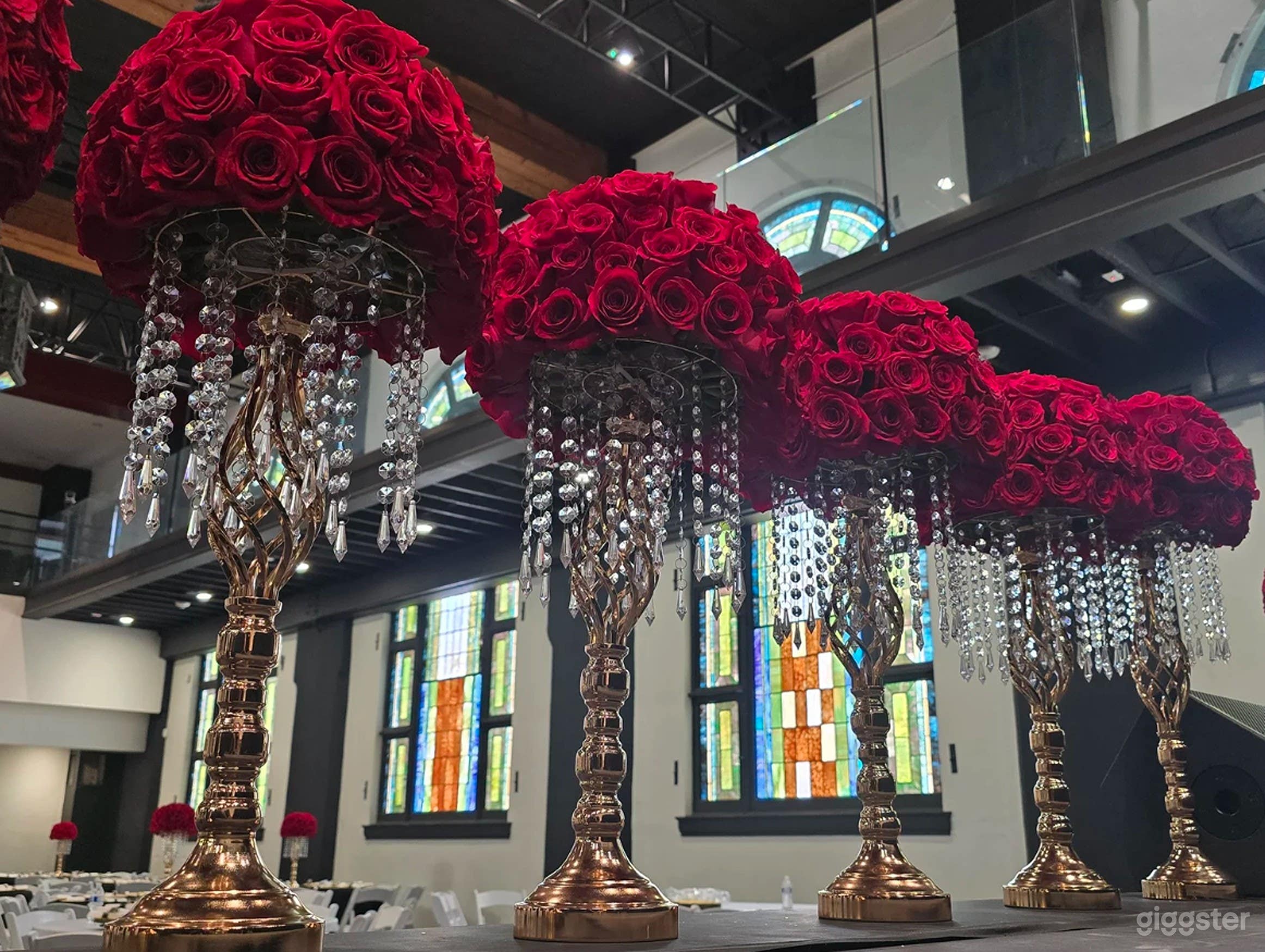 4,500 sq ft Main Hall Photo 2