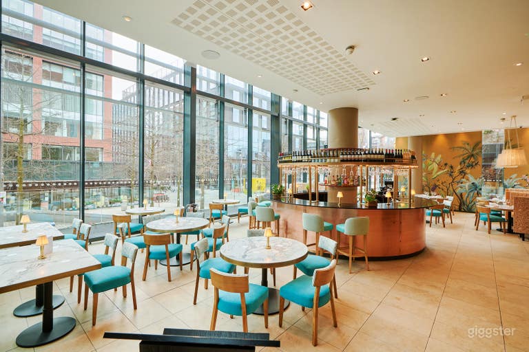  Light, Open Premium Restaurant with Terrace & Curtained Bar 