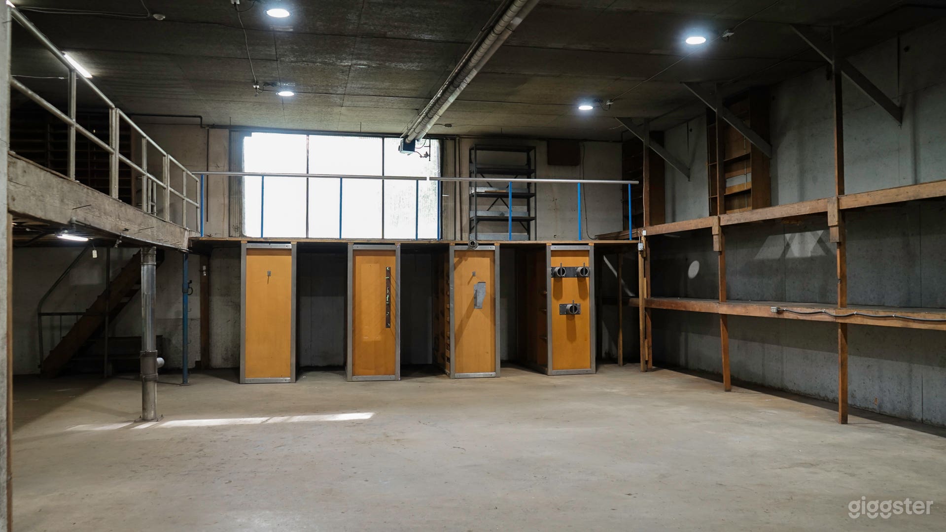 North Langley Industrial Shop &amp; Beautiful Acreage Photo 1