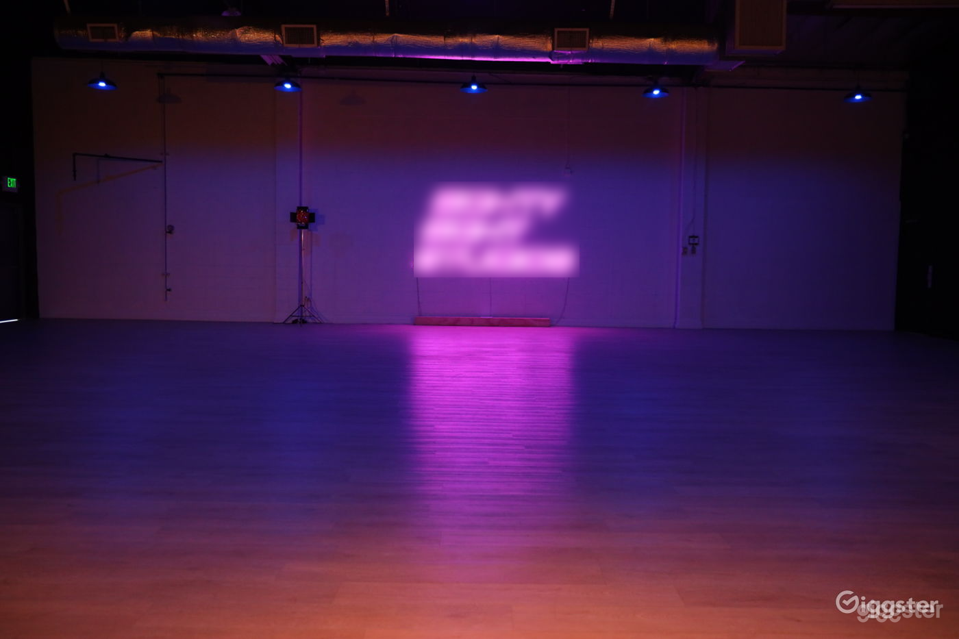 Dance studio in the heart of Los Angeles Photo 2