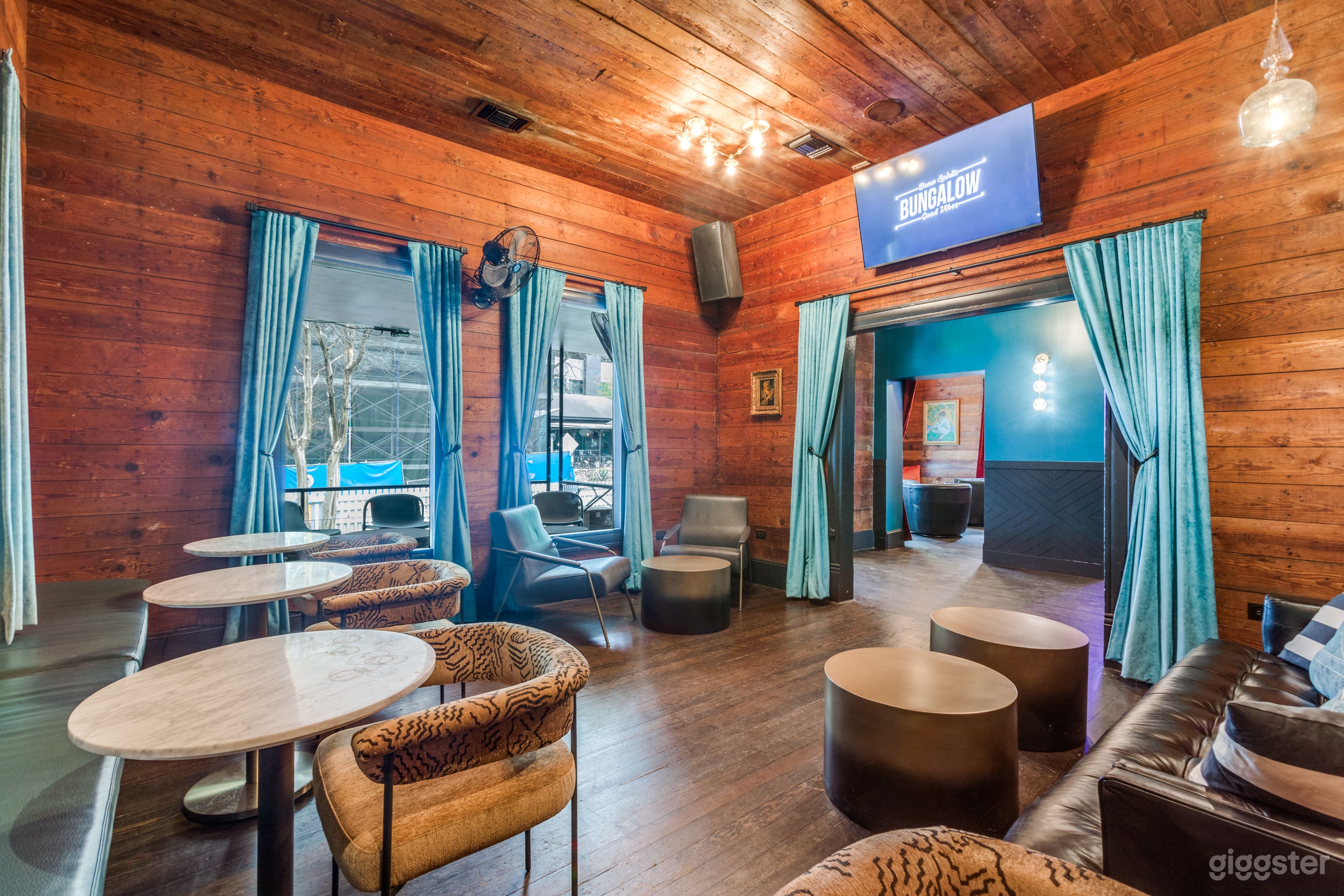 Everyone's Favorite Bar on Rainey Street Photo 3