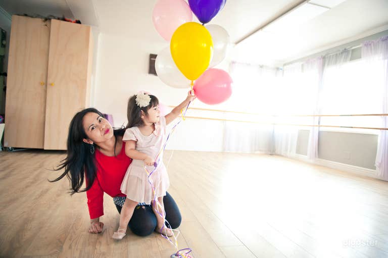   Private, Bright Hollywood Dance Studio Space  