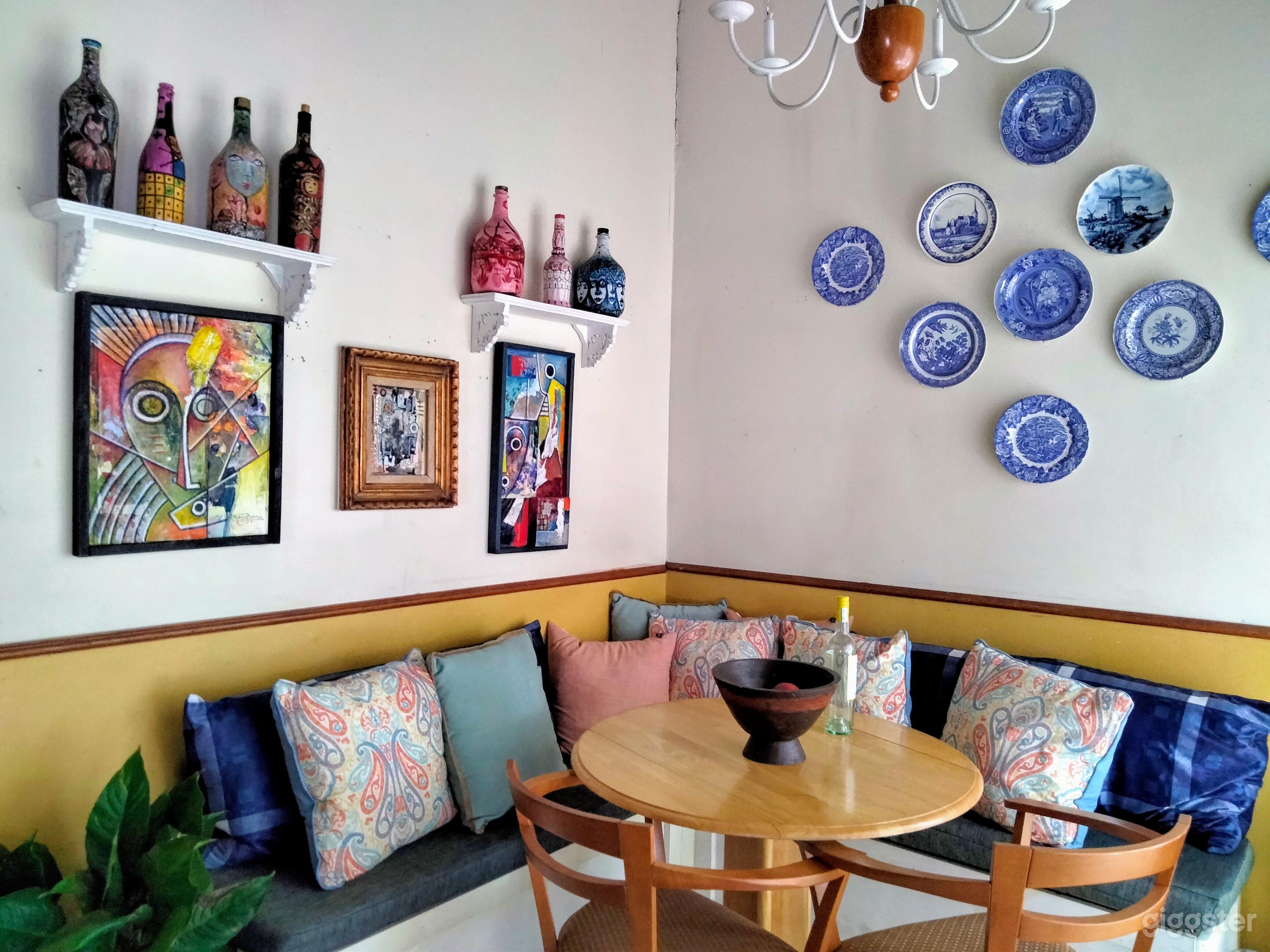 Spacious Event Lounge in Miramar Photo 4