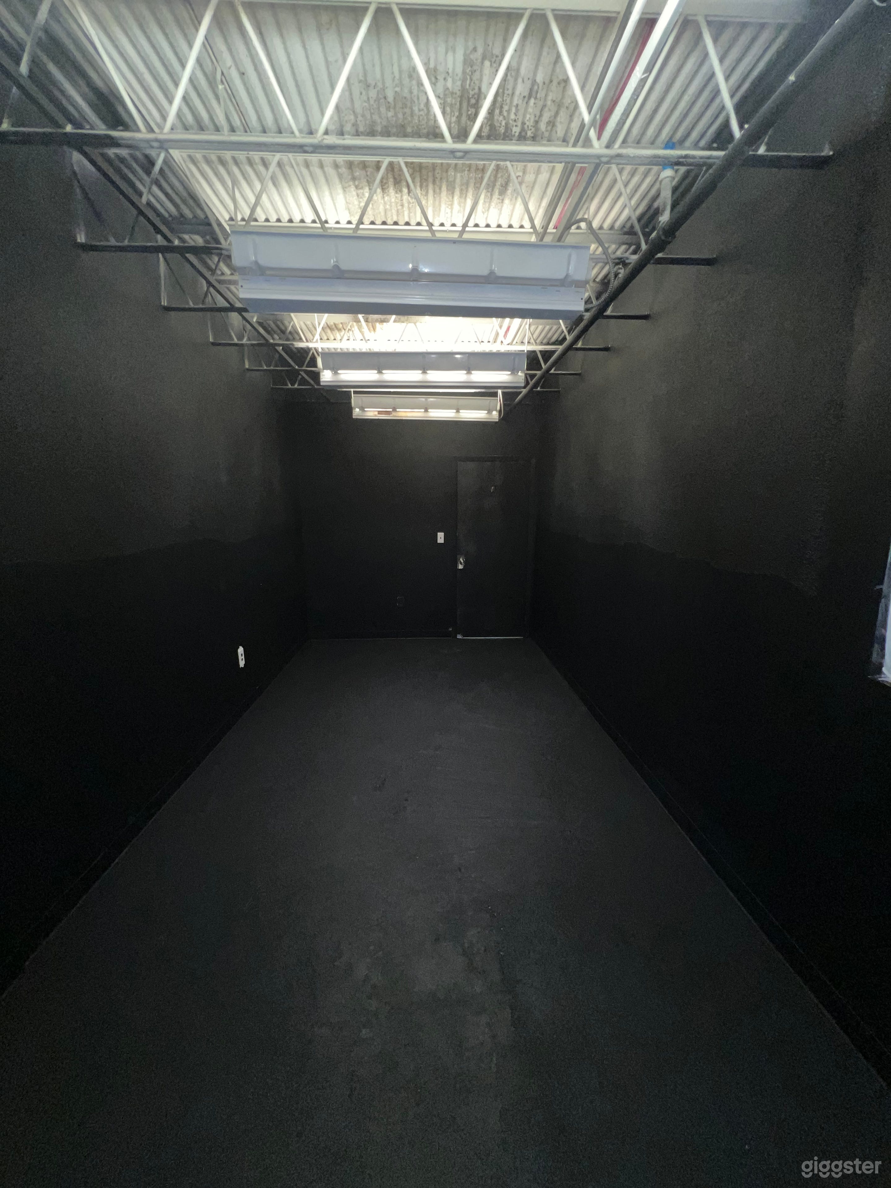 The All Black Room Photo 1