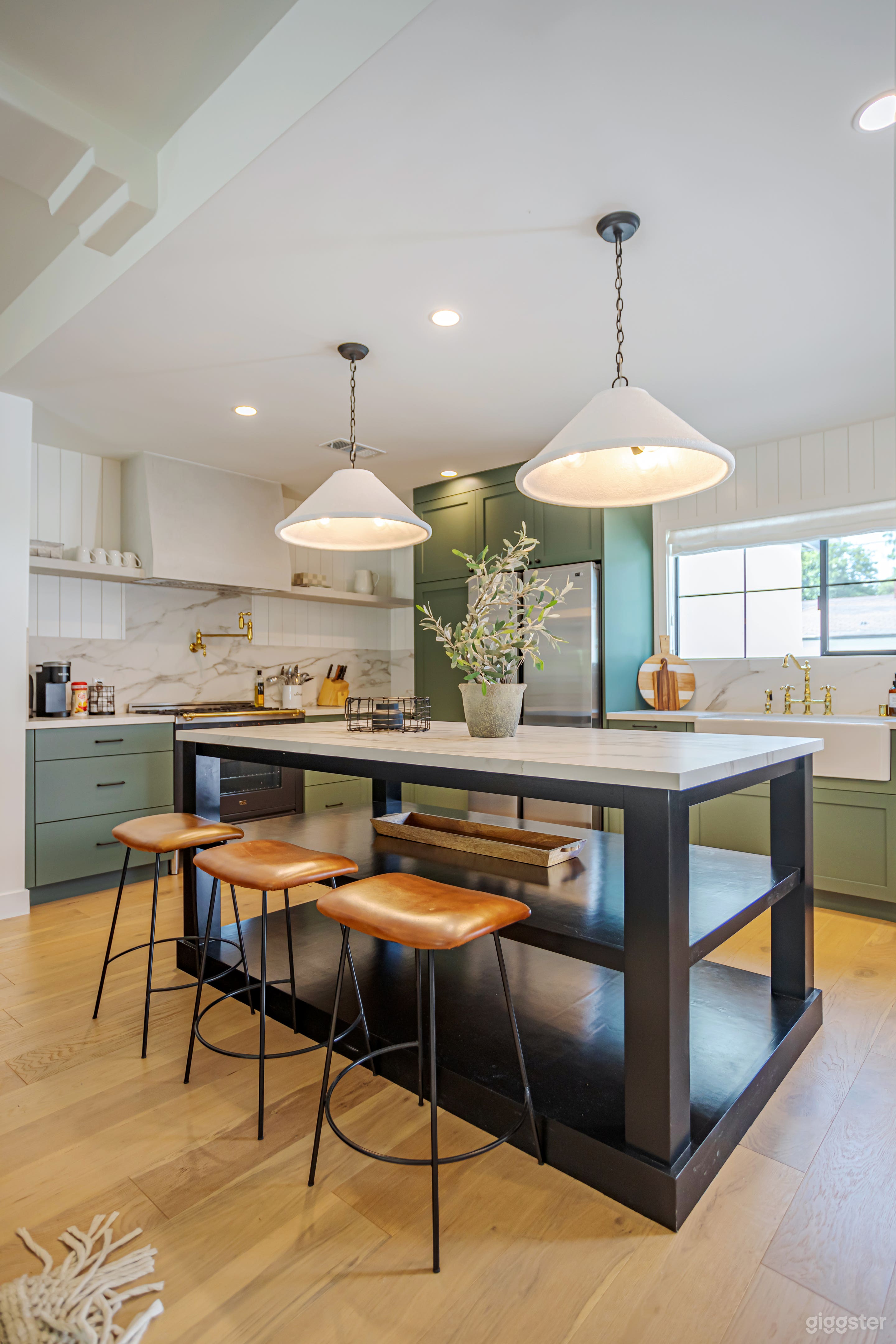 Majestic Spanish Style compound Photo 2