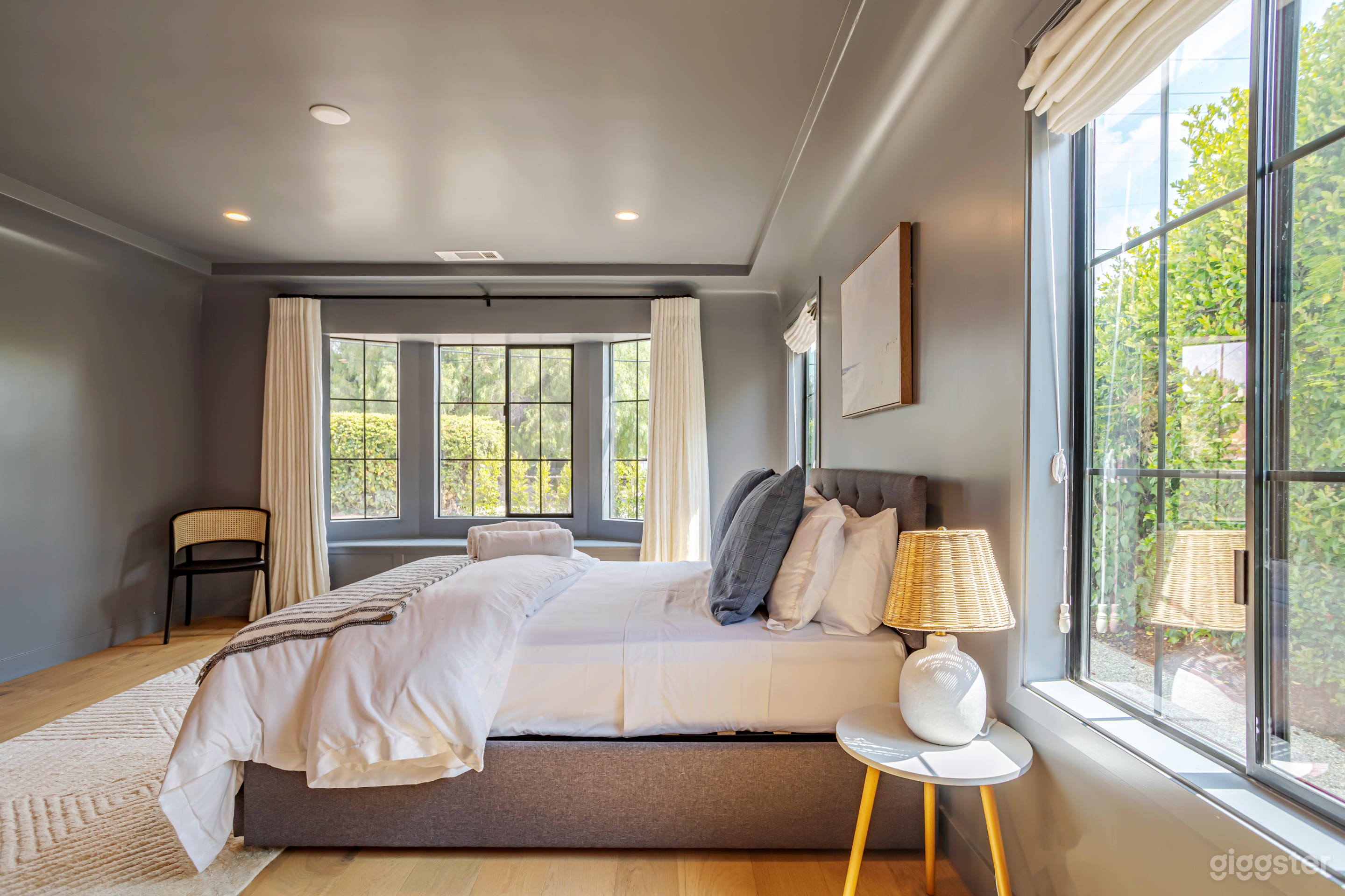 Majestic Spanish Style compound Photo 4