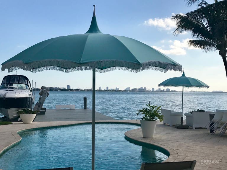  Bay View with City View 