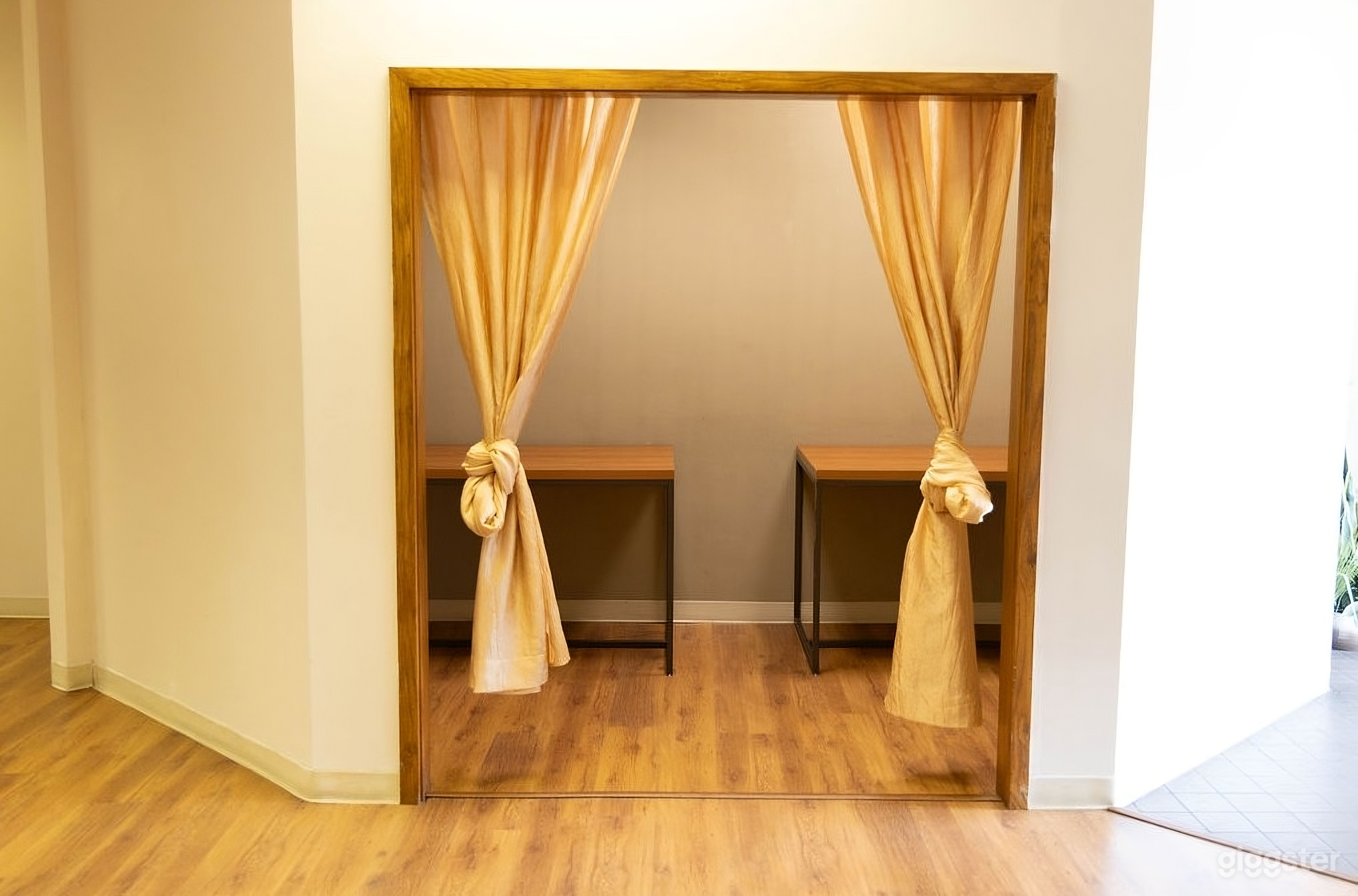 The Jade Hall – Intimate Event Space for Up to 70 Guest Photo 4