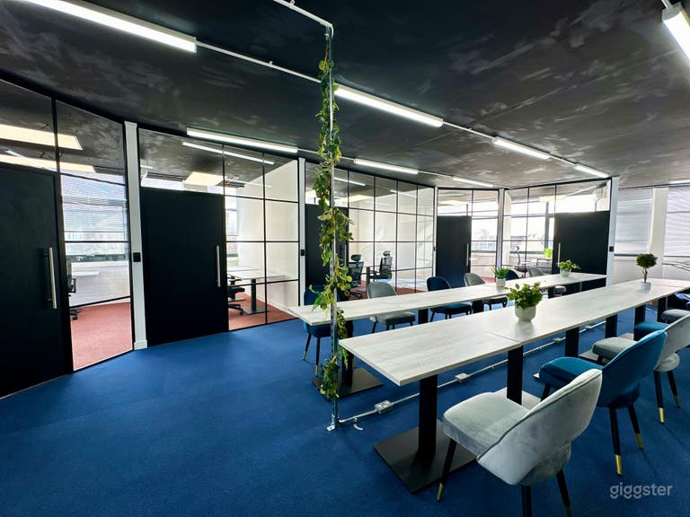  Entire Co-working Floor 