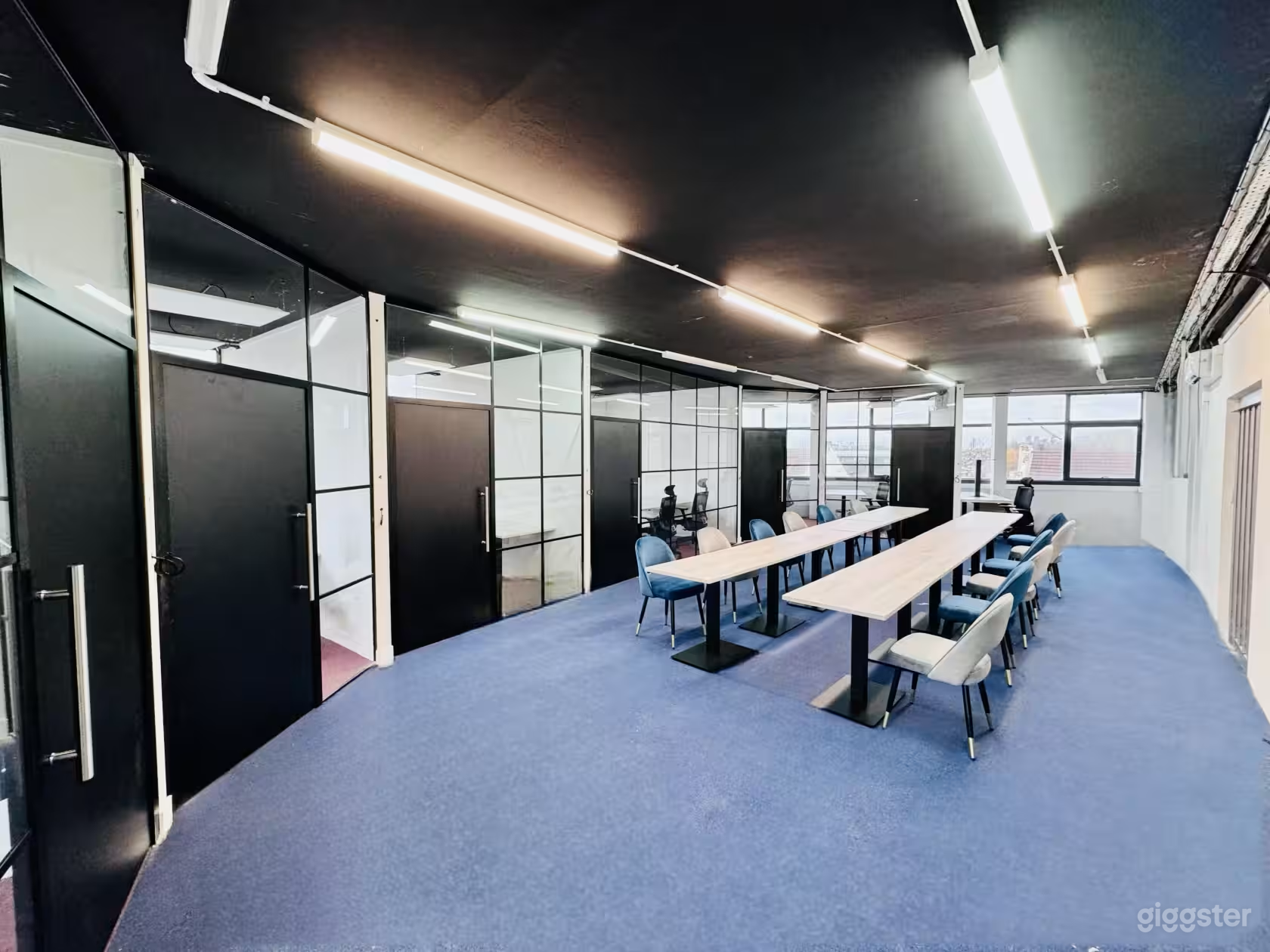 Entire Co-working Floor Photo 4