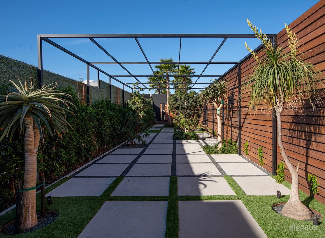 Maximum Patio + Garden Photo 1